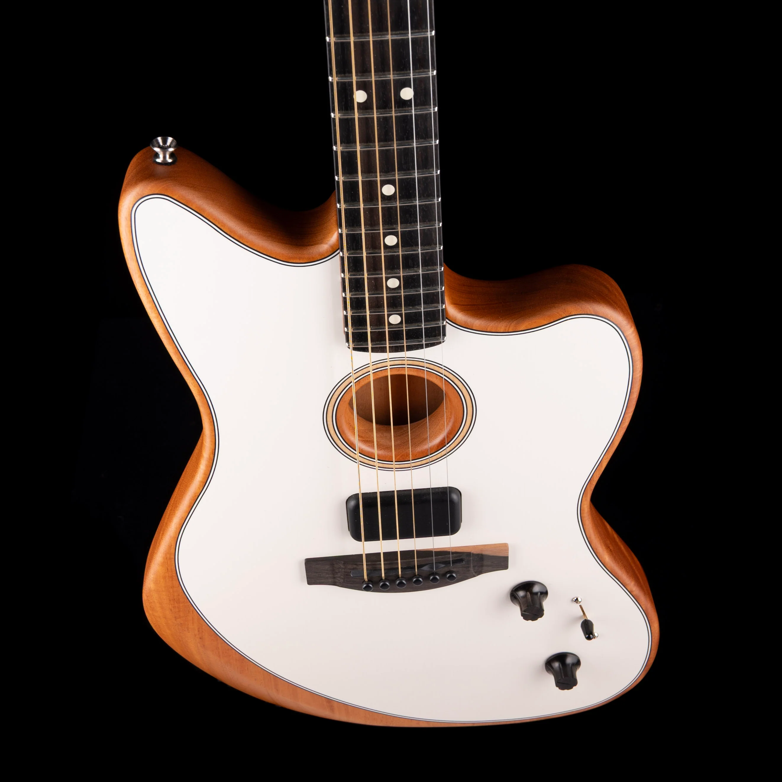 Pre Owned 2021 Fender Acoustasonic Jazzmaster Arctic White With OSSC - Image 4