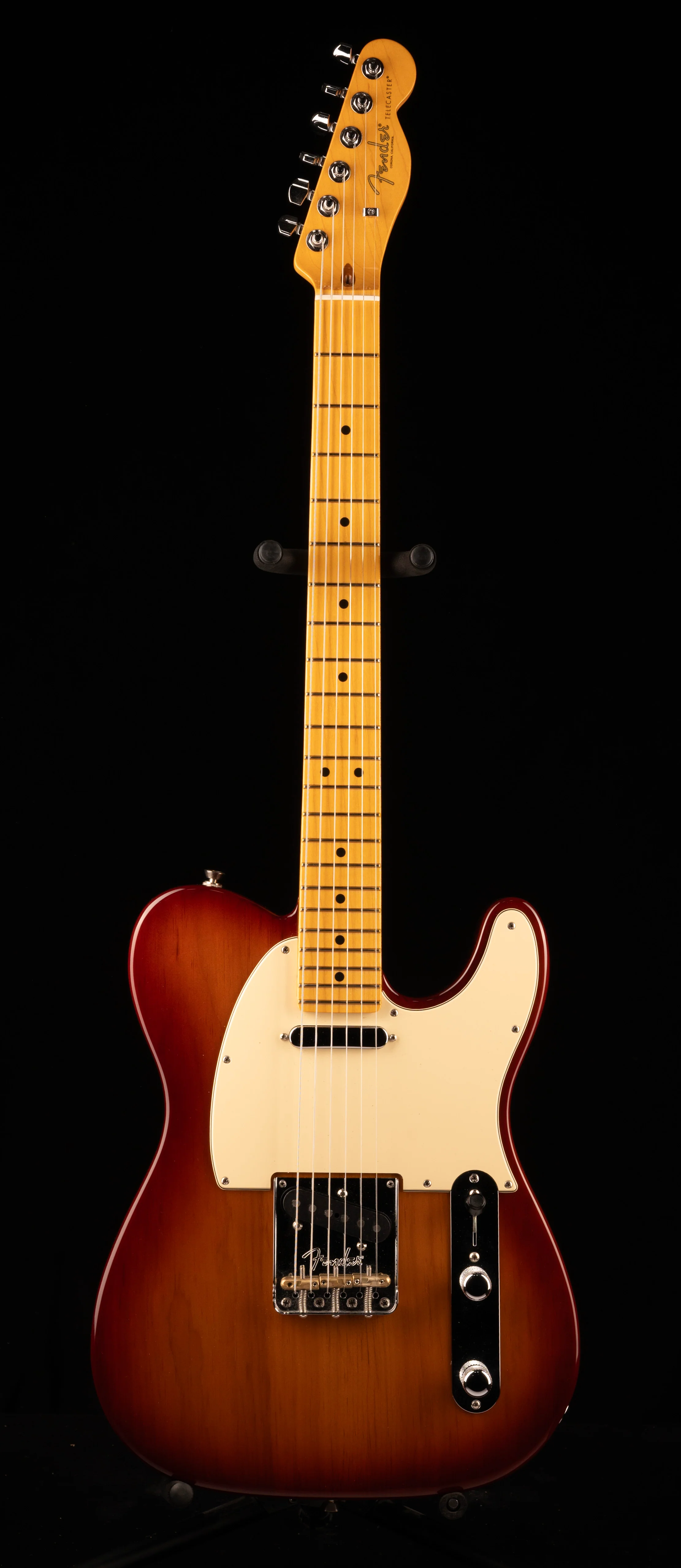 Pre Owned 2021 Fender American Professional II Telecaster Maple Neck With OHSC - Image 3