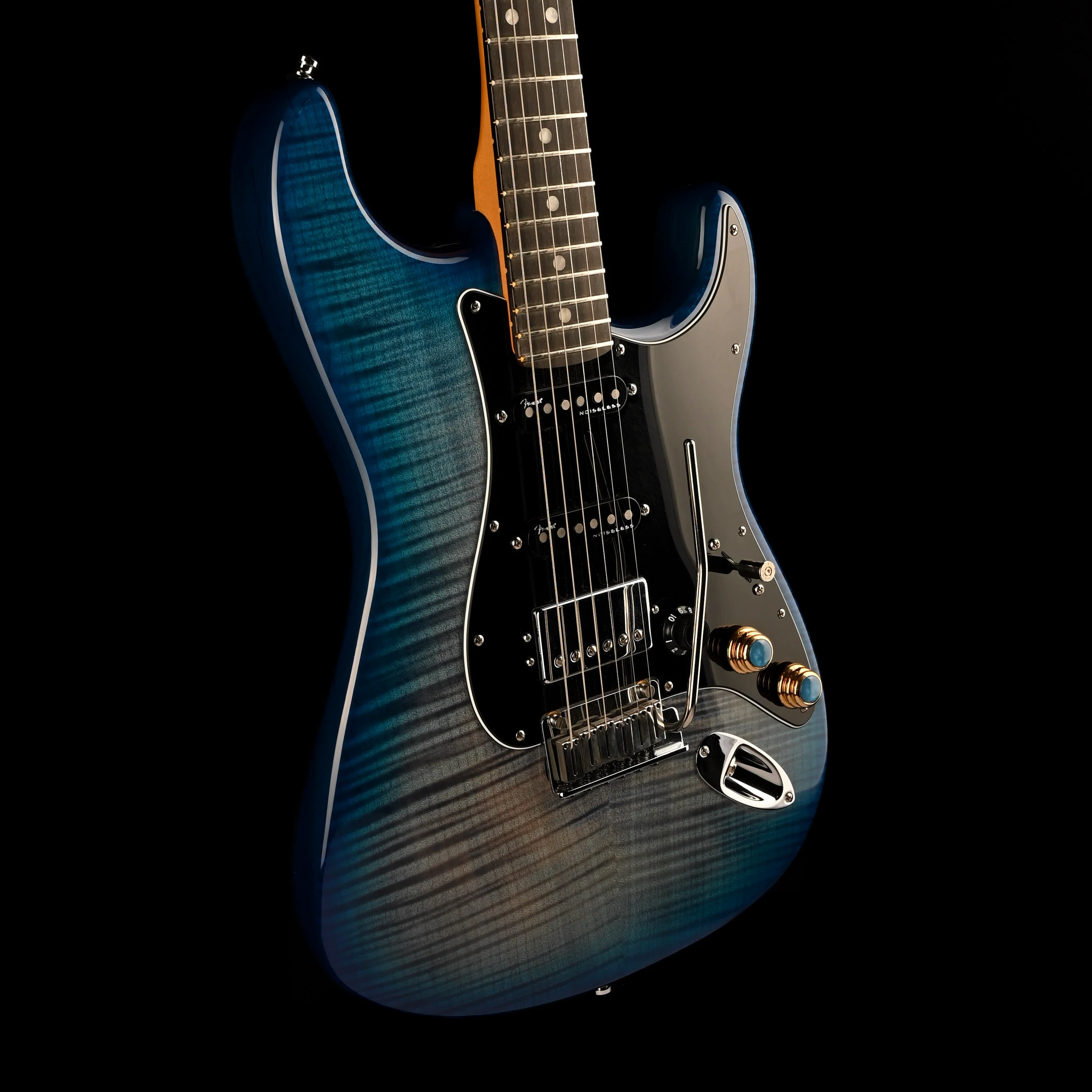 Pre Owned '21 Fender American Ultra Limited Edition Strat HSS Denimburst W/ OHSC - Image 7