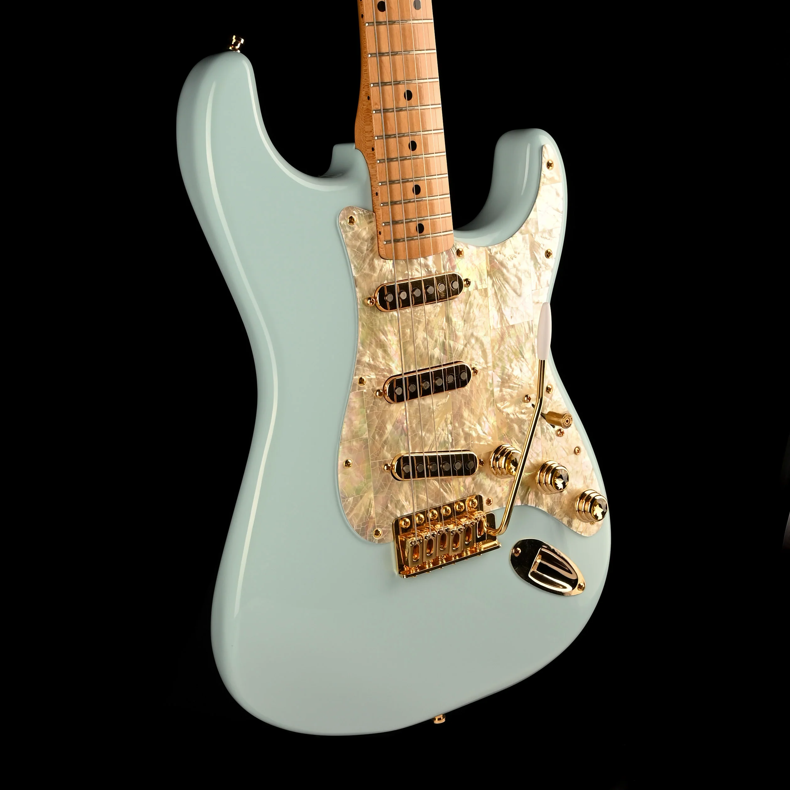 Pre Owned 2021 Fender Vintera 50's Stratocaster Sonic Blue Modified With Case - Image 8