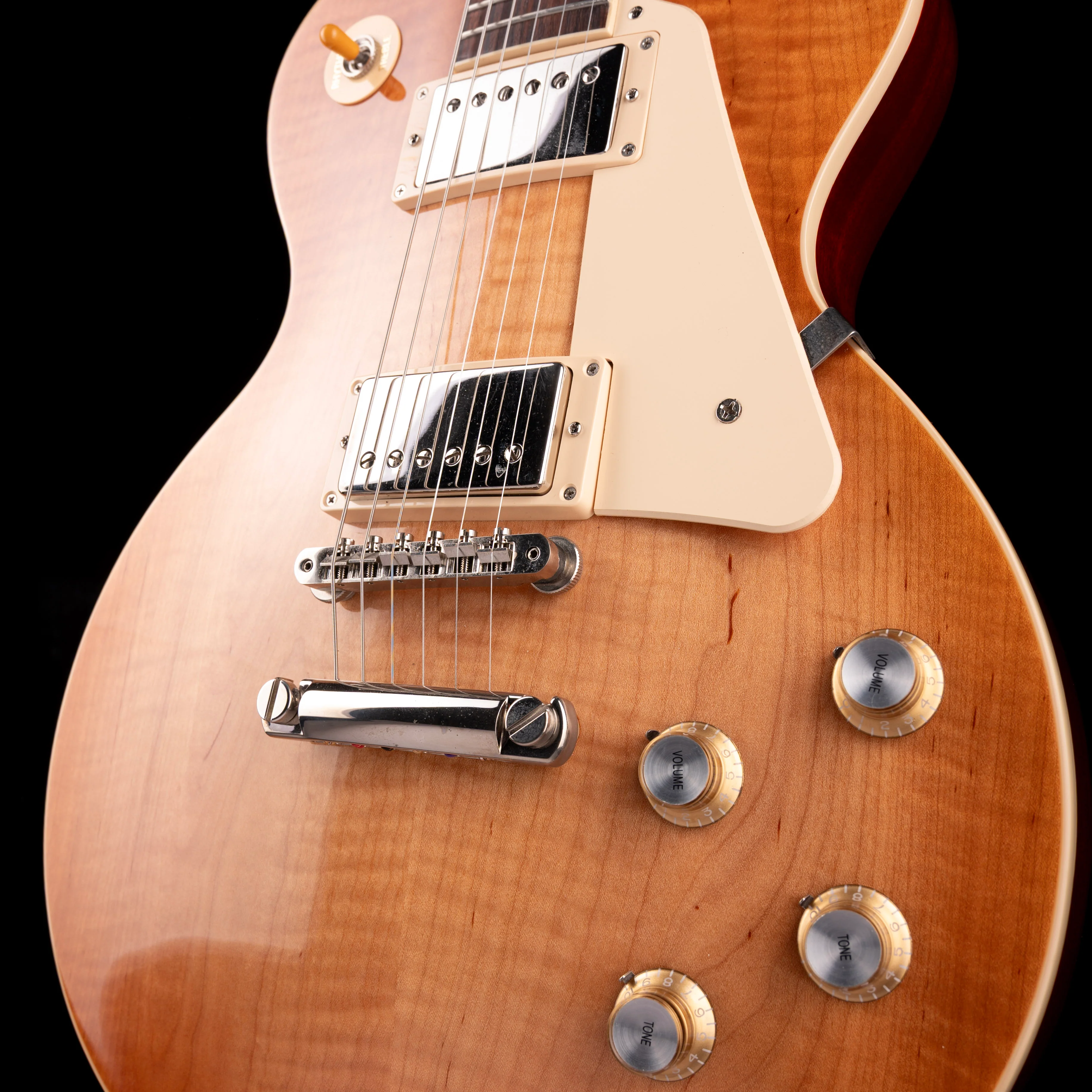 Pre Owned 2021 Gibson Les Paul Standard '60s Unburst With OHSC - Image 6