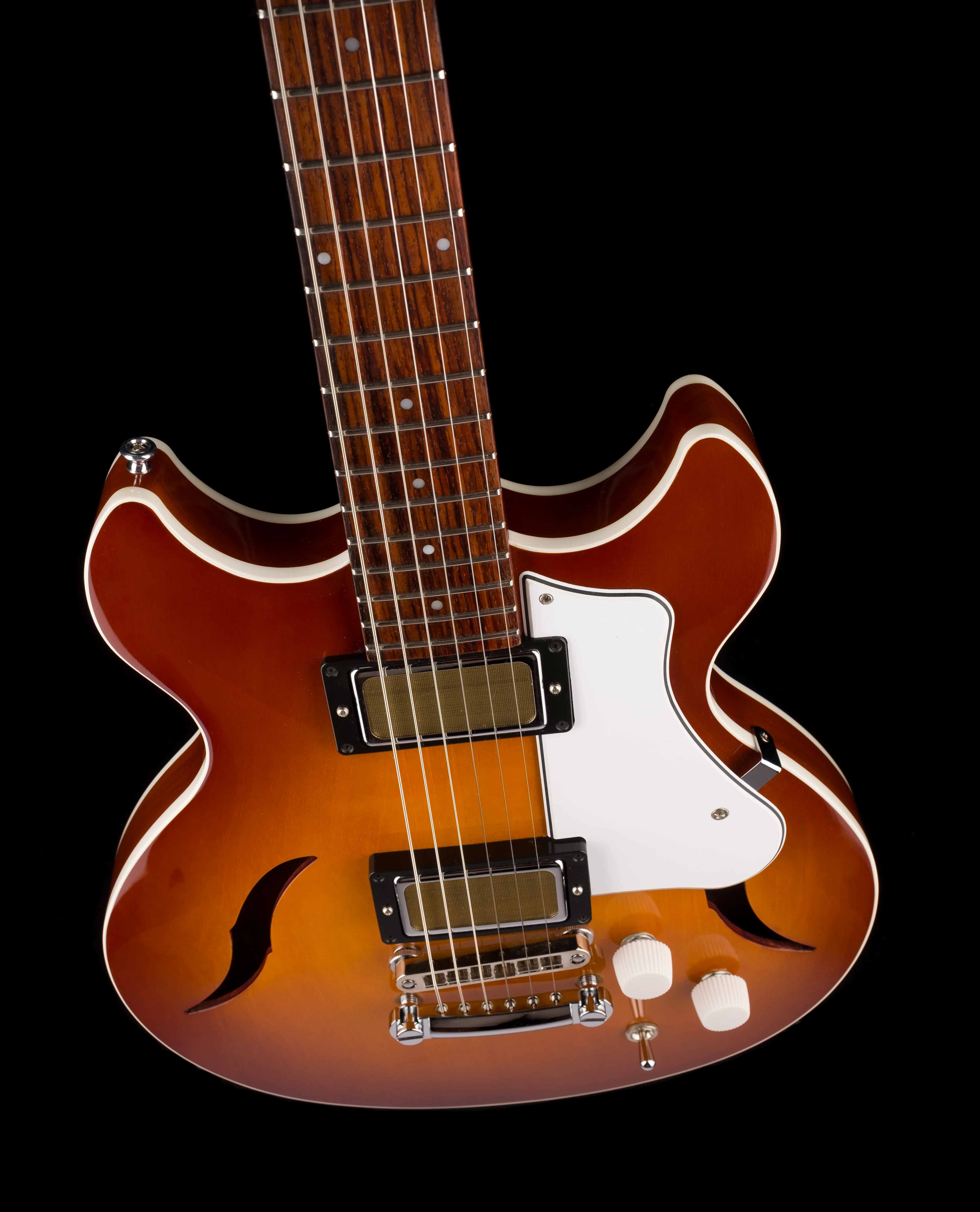 Pre Owned 2021 Harmony Comet Sunburst With Mono Gig Bag - Image 4