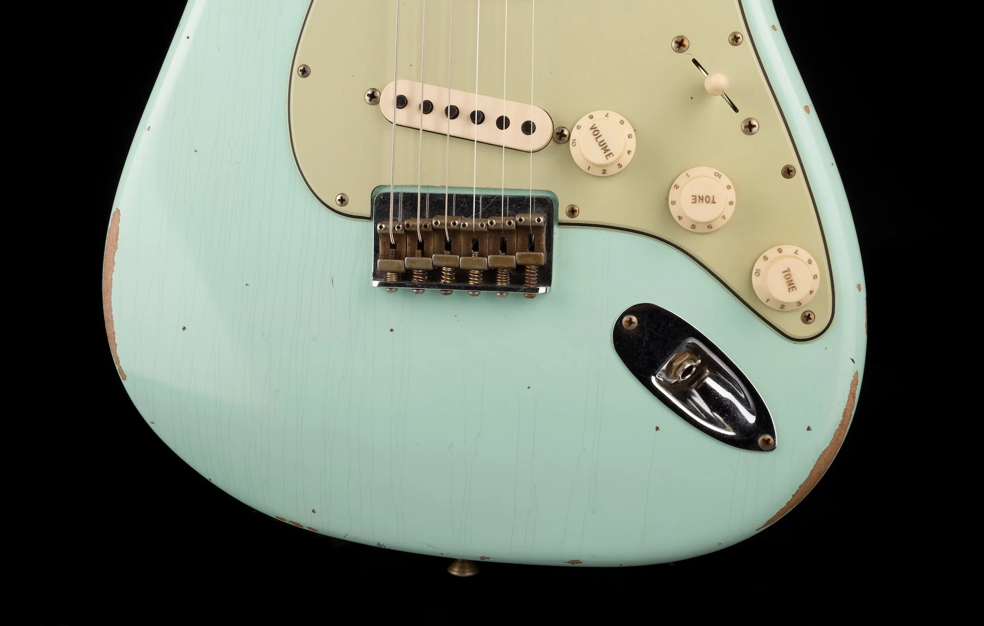 Pre Owned 2022 Fender Custom Shop ‘62 Stratocaster Relic Faded Surf Green - Image 6