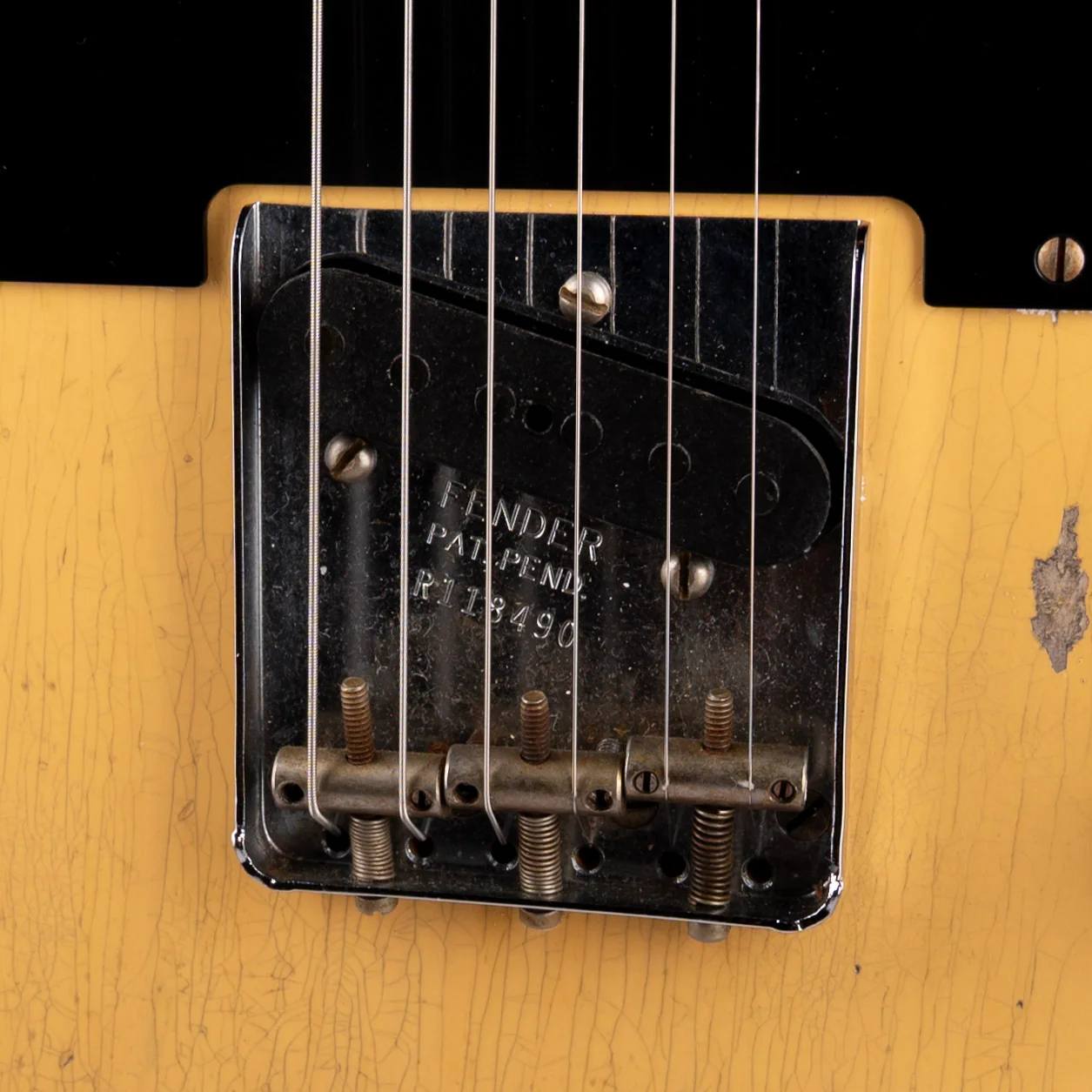 Pre Owned 2022 Fender Custom Shop Limited Edition 50's Pine Esquire, Super Heavy Relic Nocaster Blonde With OHSC - Image 4