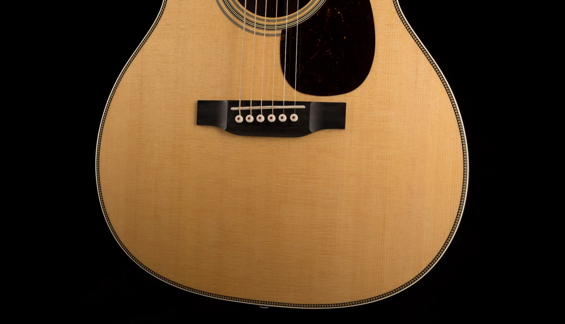 Pre Owned 2022 Martin OM-28E Natural With OHSC - Image 5