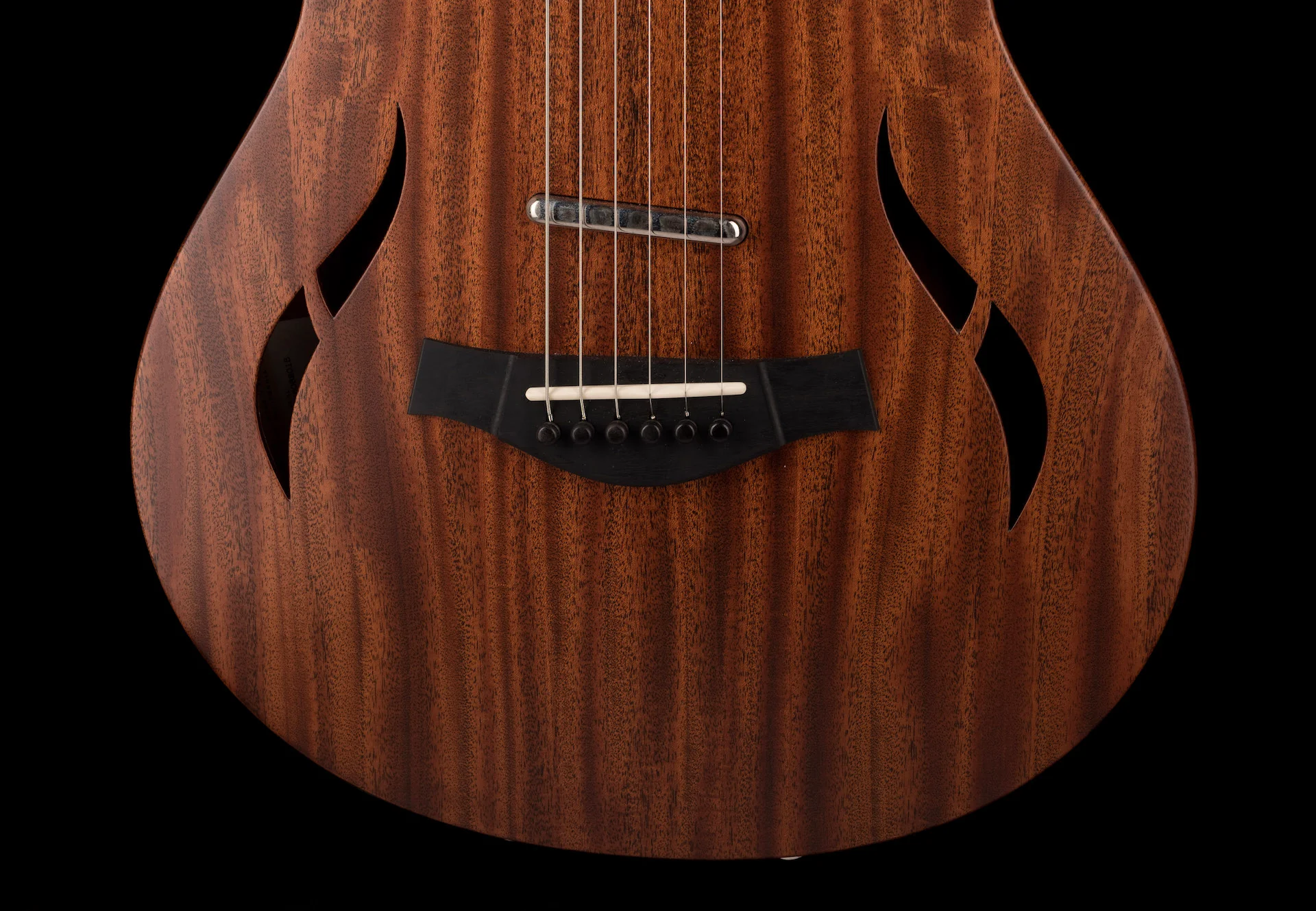 Pre Owned 2022 Taylor T5Z Classic Mahogany Natural With Gig Bag - Image 5