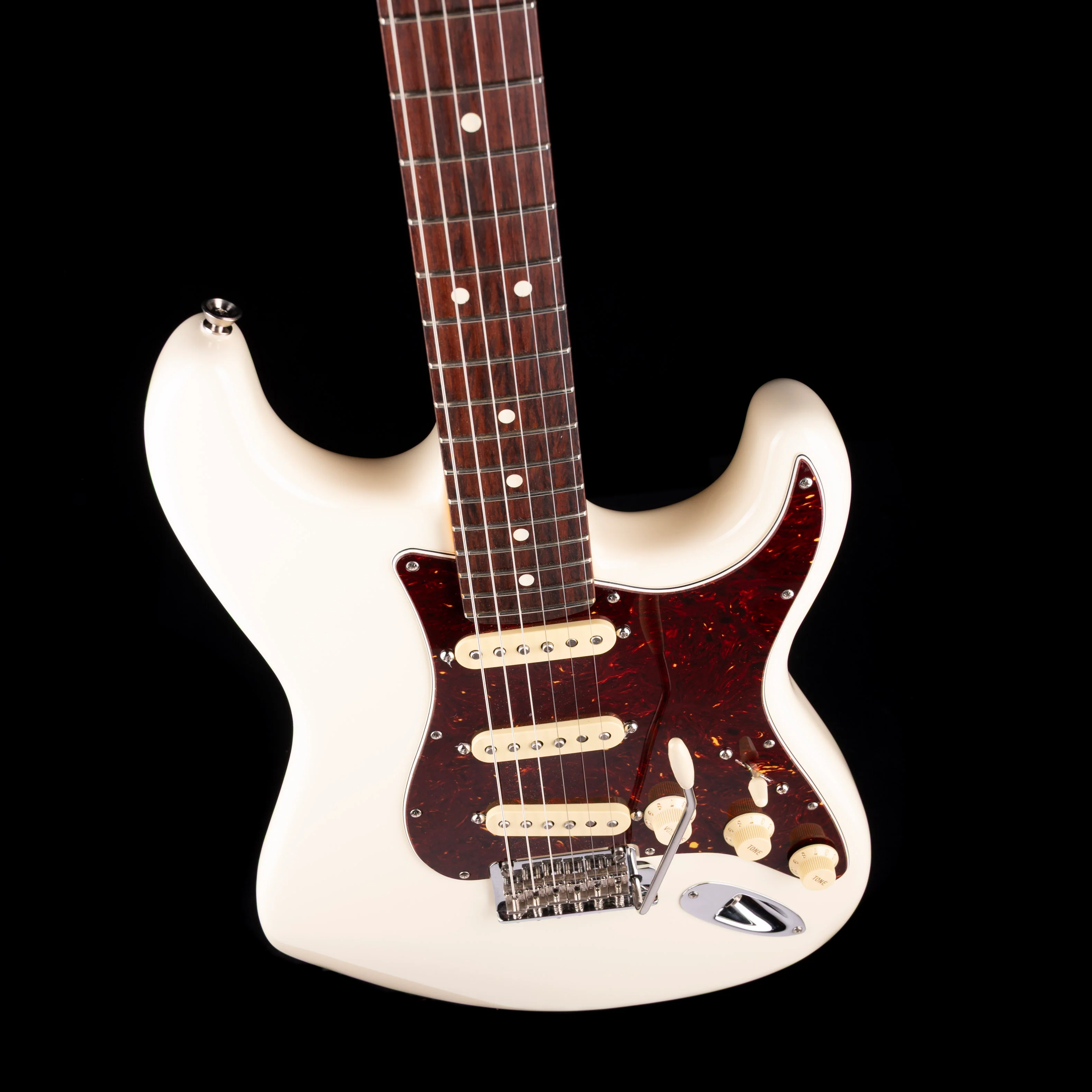 Pre Owned 2023 Fender American Professional II Stratocaster Olympic White With OHSC - Image 3