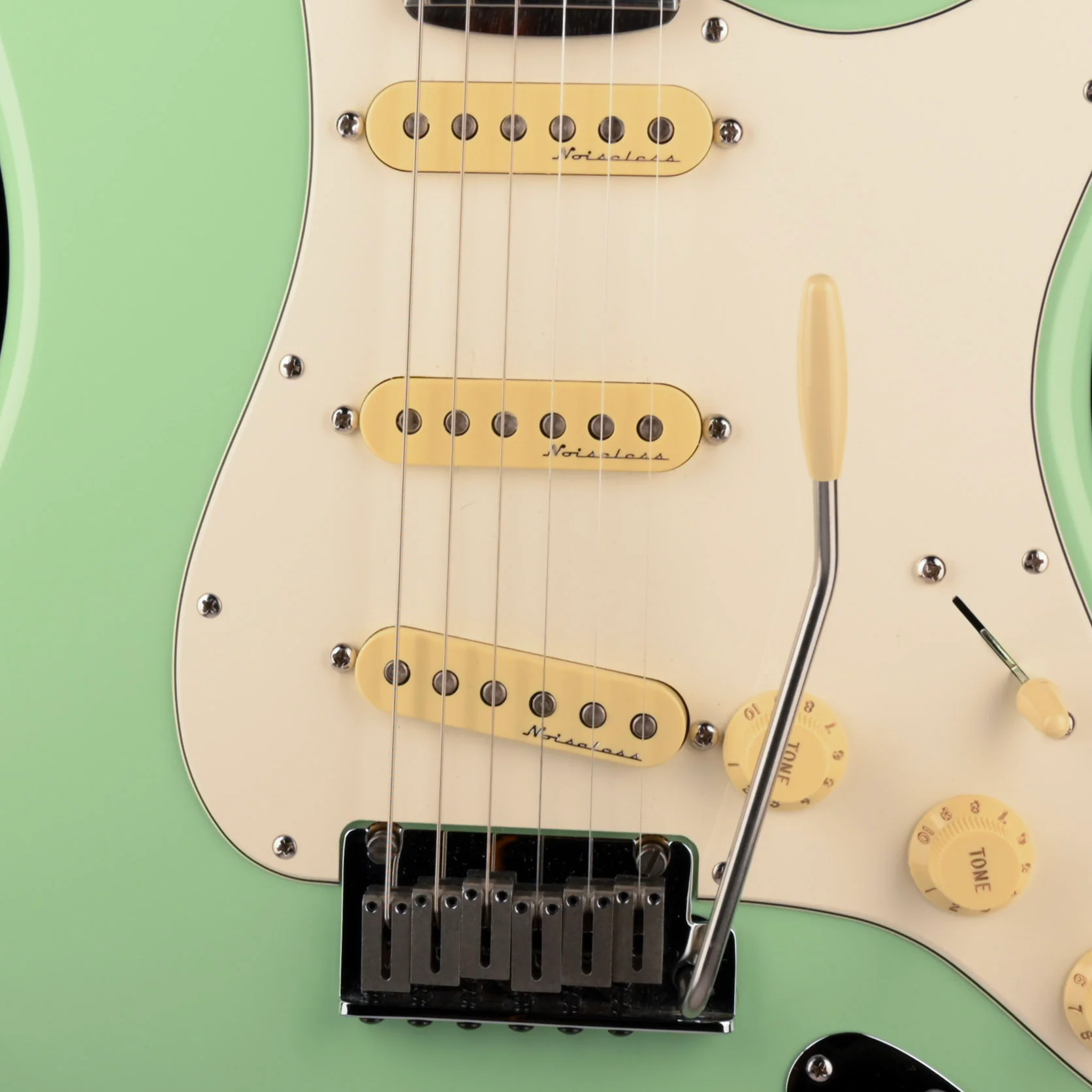 Pre Owned 2023 Fender Jeff Beck Stratocaster Seafoam Green With OHSC - Image 4
