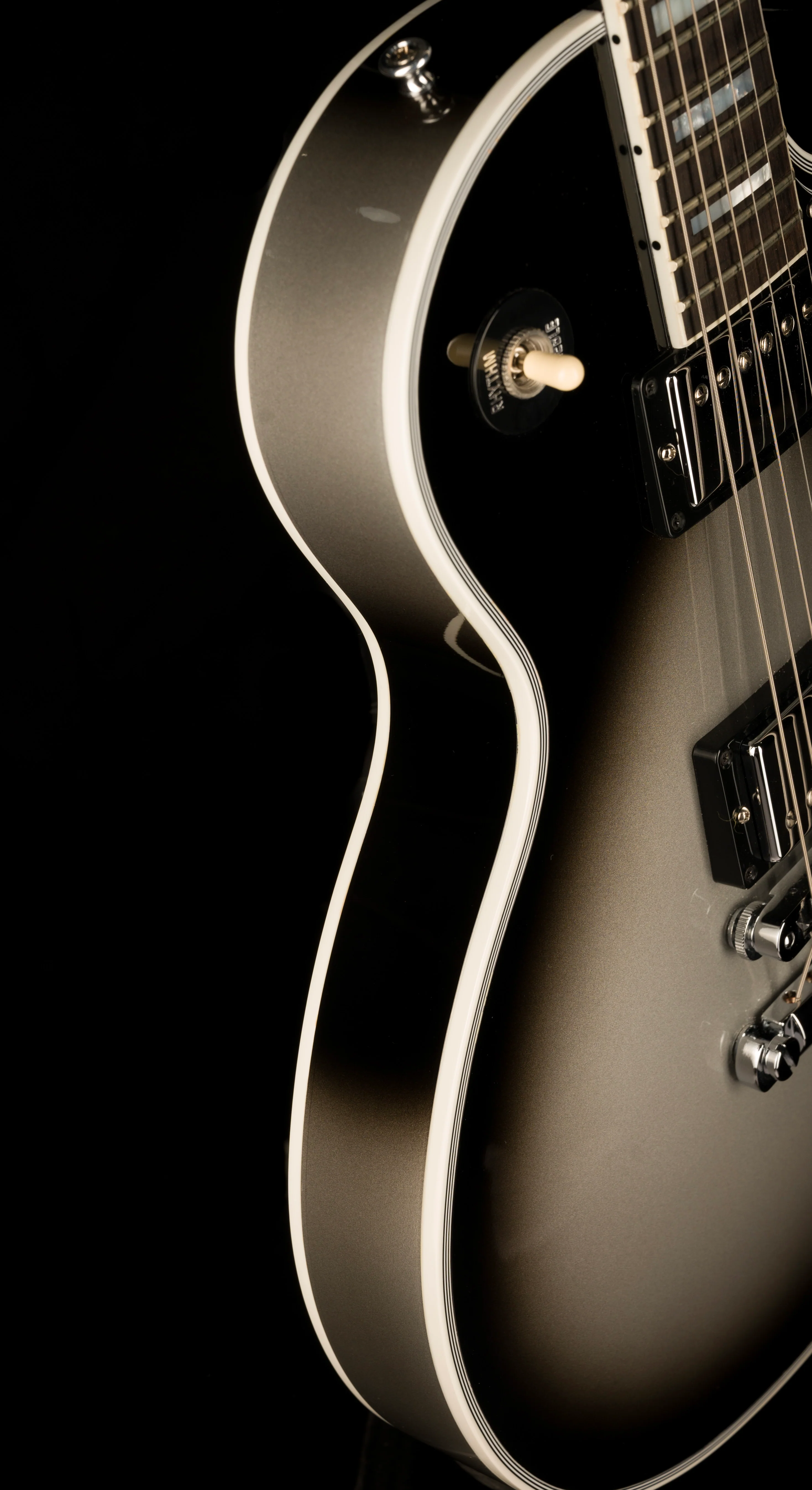 Pre Owned 2023 Gibson Custom Shop Les Paul Custom Silverburst With OHSC - Image 11
