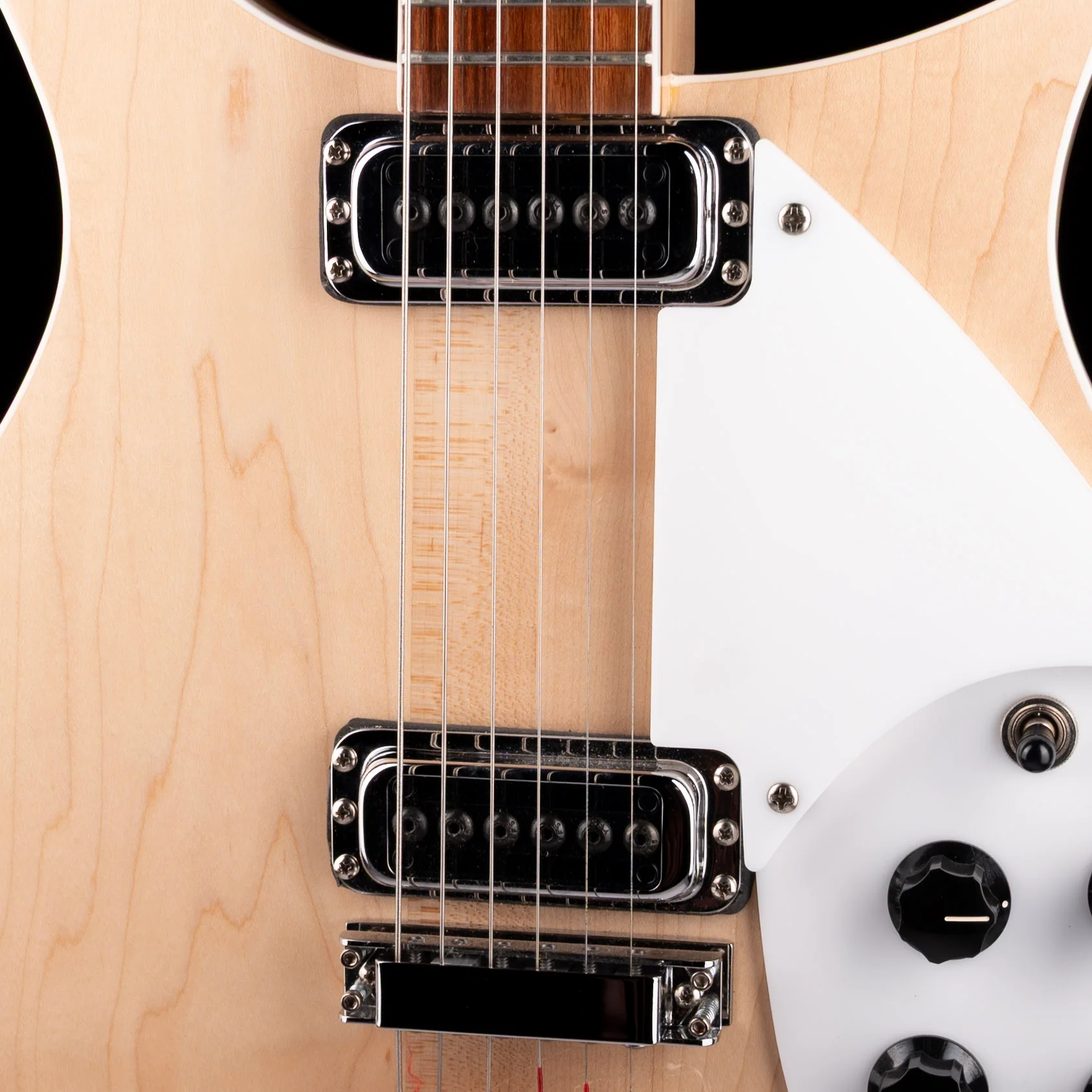 Pre Owned 2024 Rickenbacker 620 Maple Glo With OHSC - Image 4