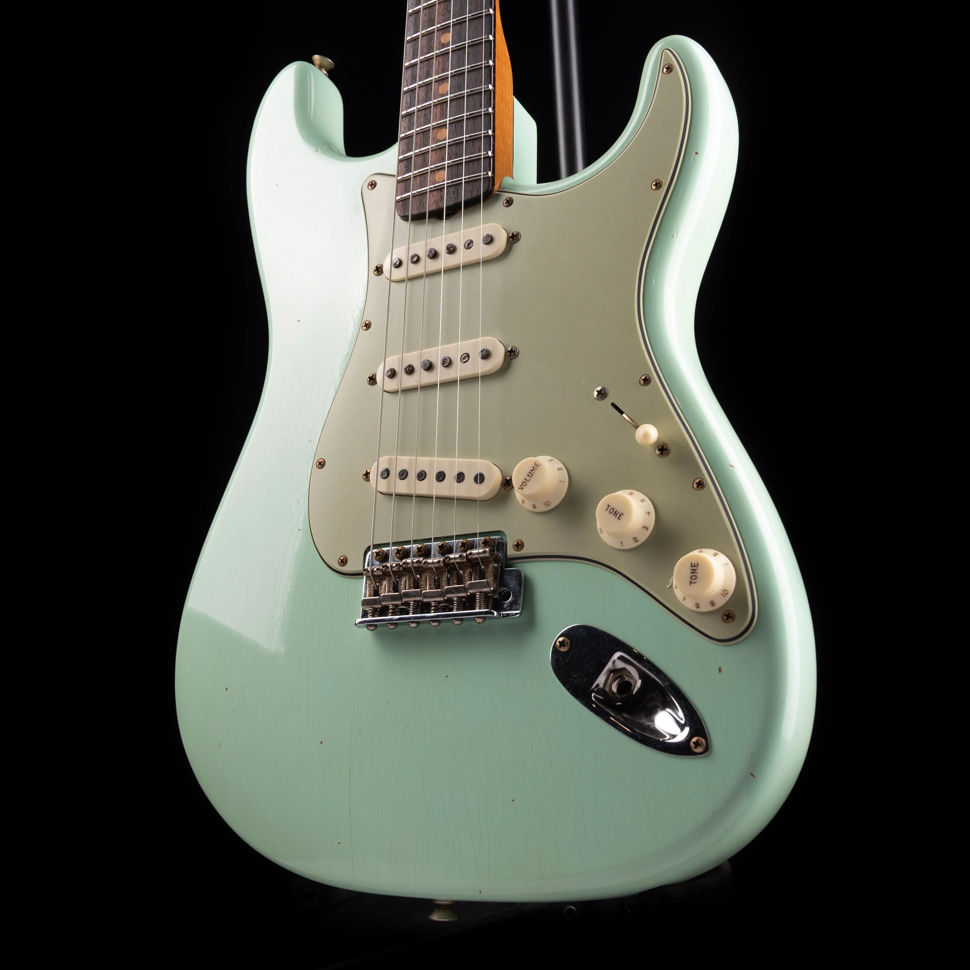 Pre-Owned 2025 Fender Custom Shop 1960 Stratocaster Journeyman Relic Faded Aged Surf Green With OHSC - Image 3