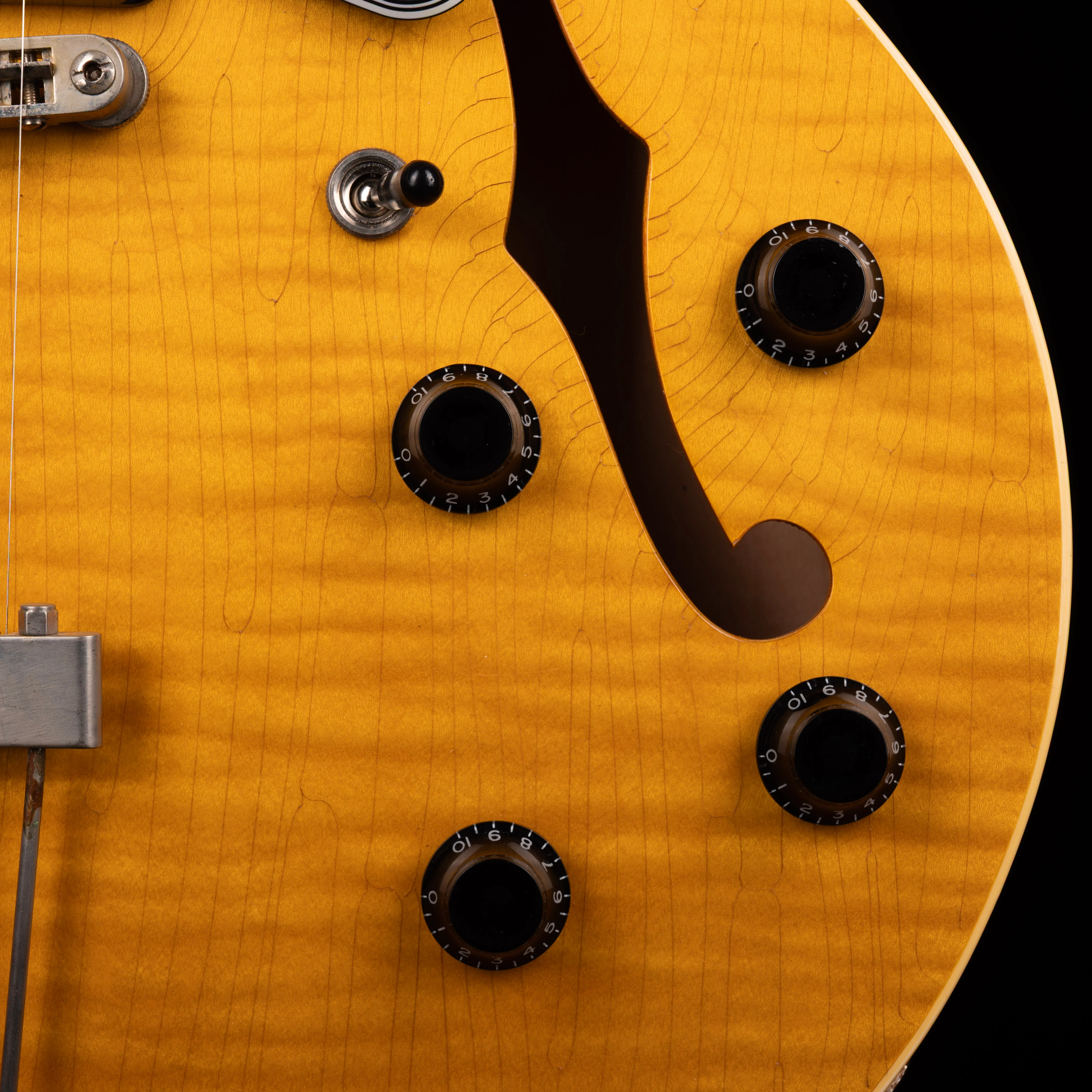 Pre-Owned 2025 Heritage Custom Shop Artisan Aged H-530 Antique Natural With OHSC - Image 6