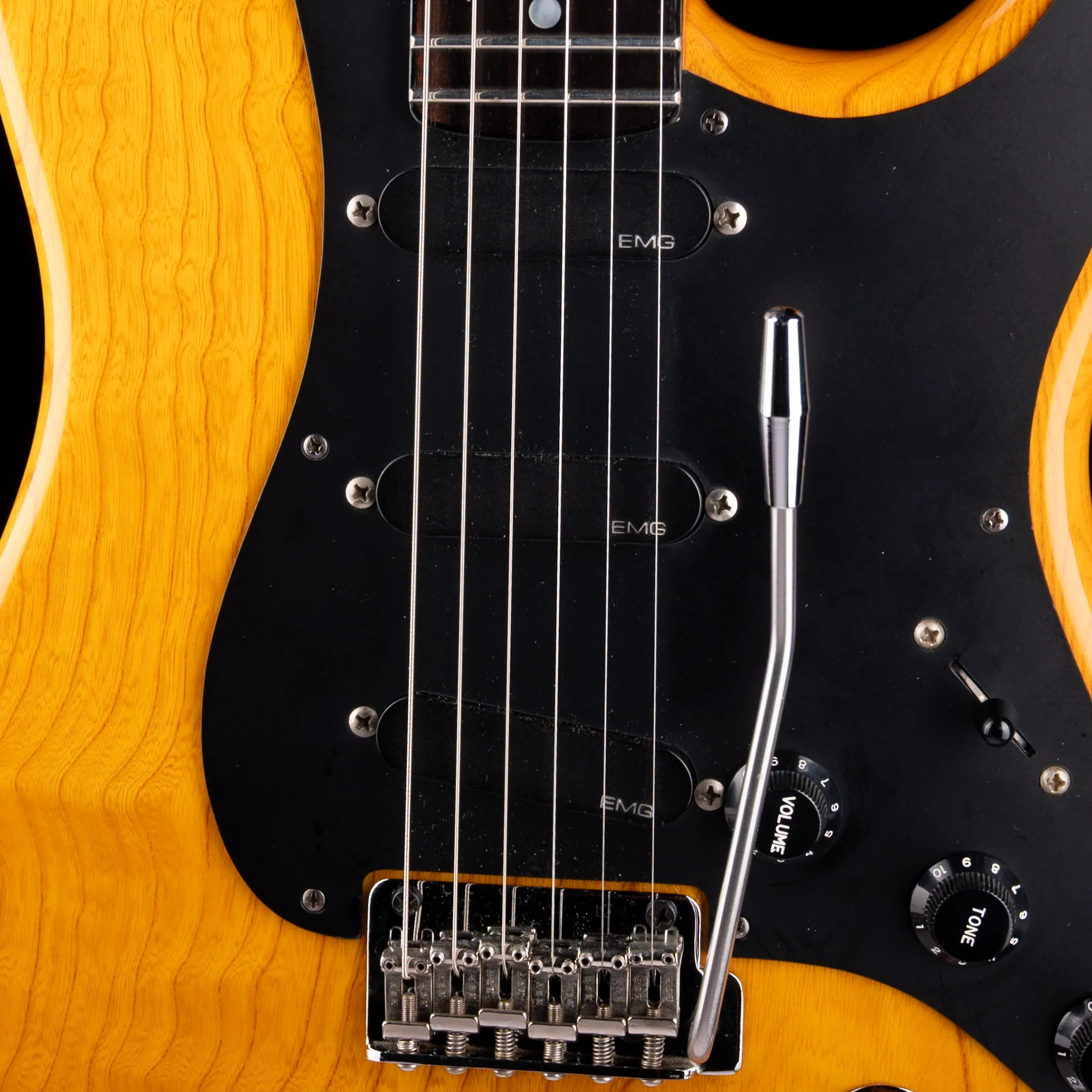 Pre Owned 48th Street Custom Guitars S Style Partscaster Built by Akira “Aki” Suzuki With HSC - Image 4