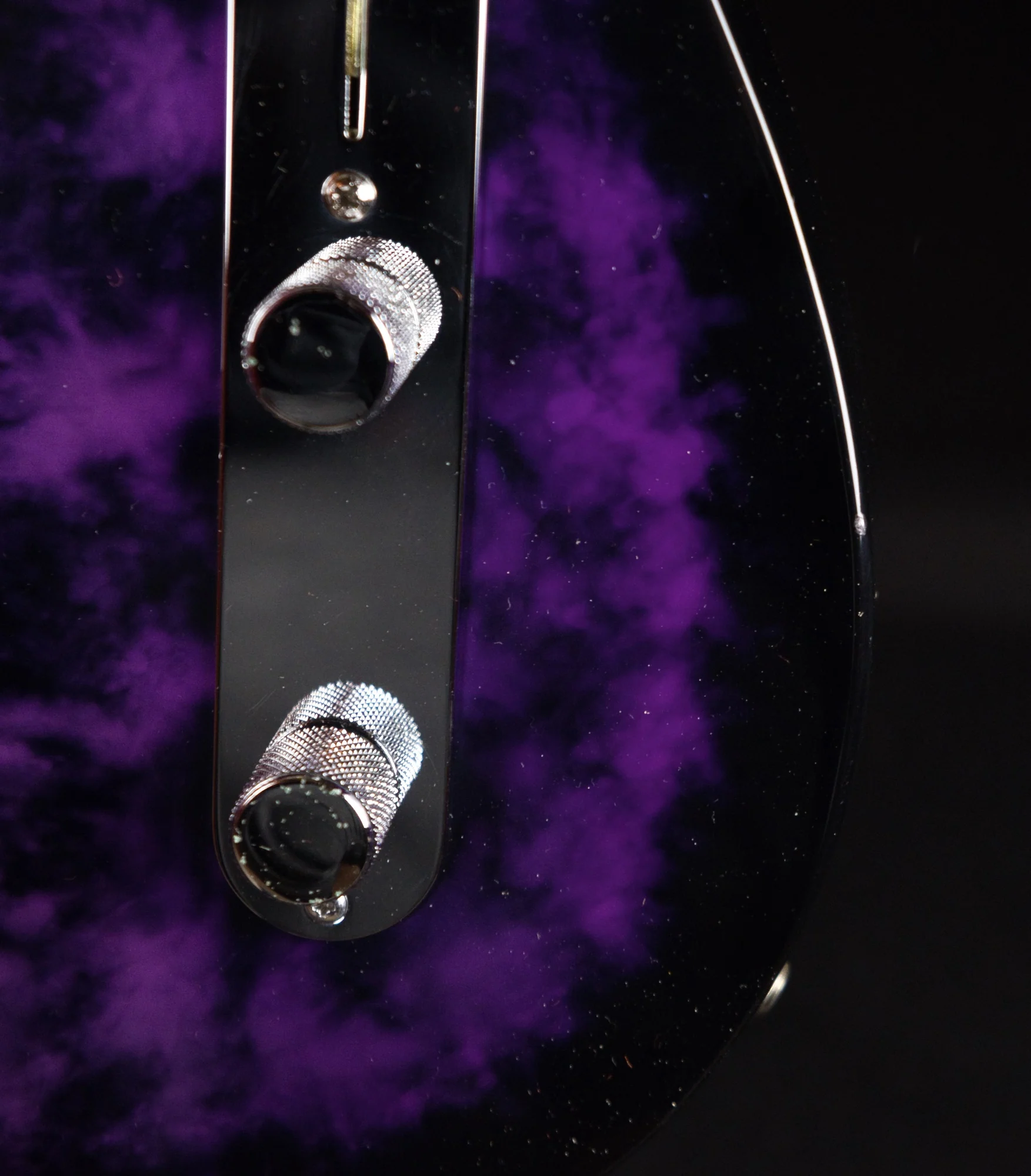 Pre Owned '94 Fender 40th Anniversary Limited Run Telecaster Aluminum Purple Body OHSC - Image 4