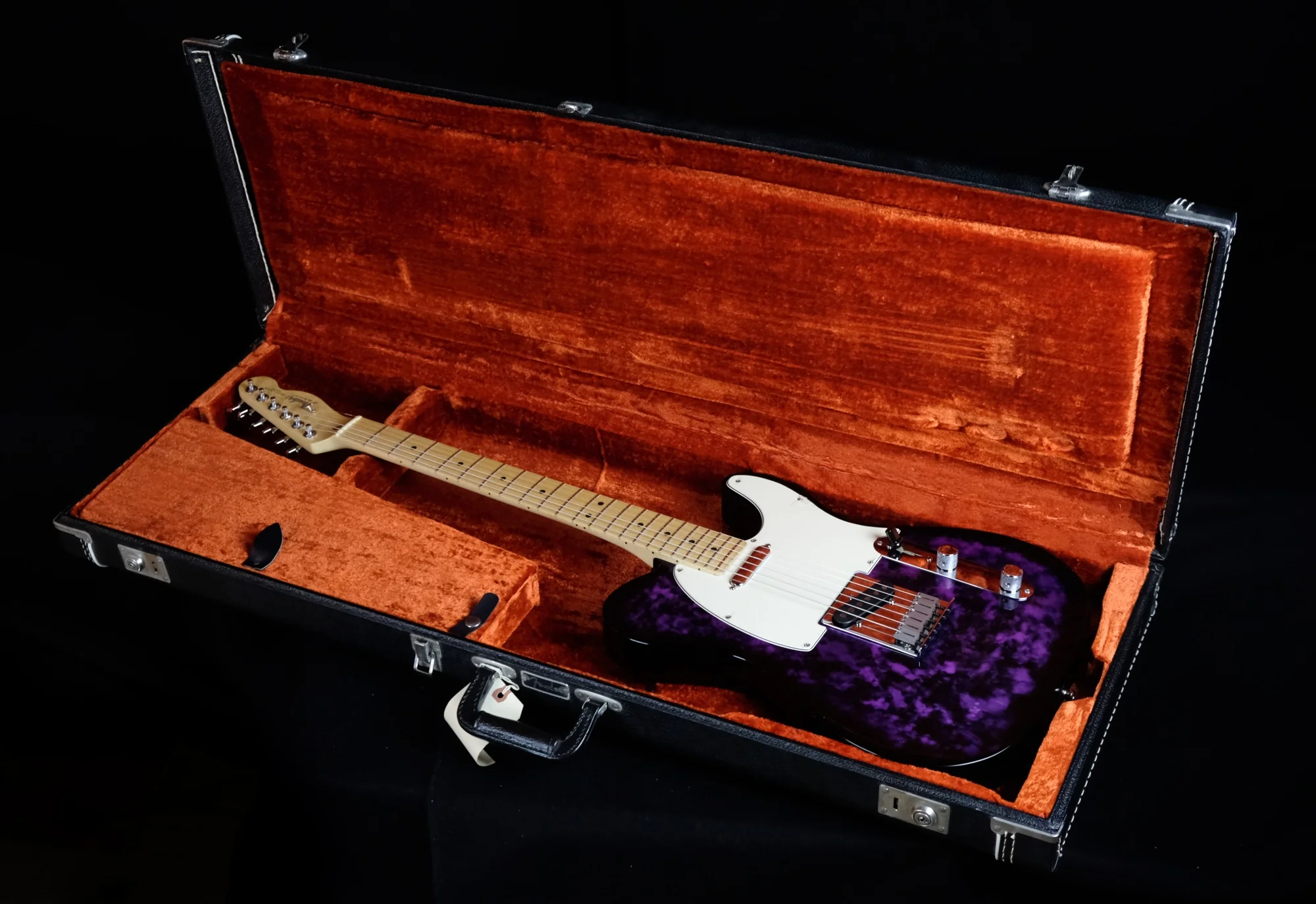 Pre Owned '94 Fender 40th Anniversary Limited Run Telecaster Aluminum Purple Body OHSC - Image 5