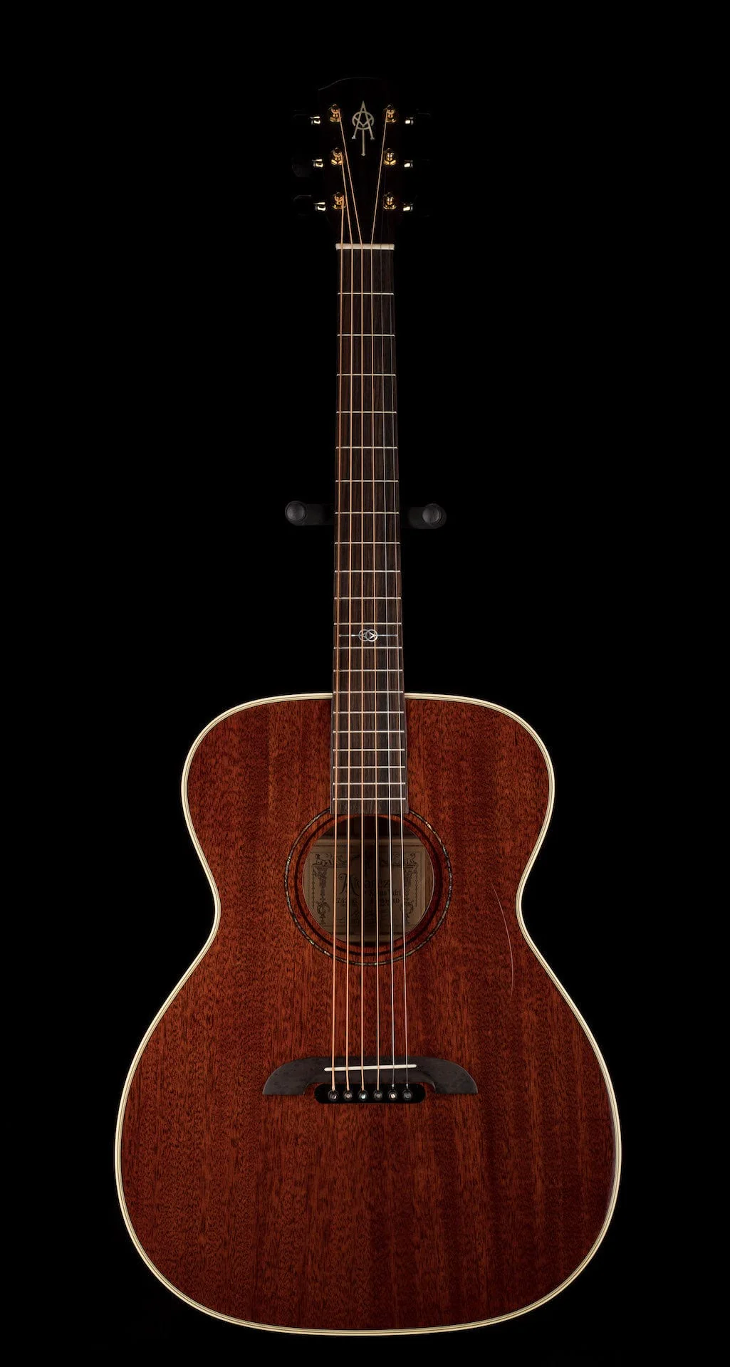 Pre Owned Alvarez Yairi FYM66HD OM Honduran Mahogany Acoustic Guitar With Case - Image 2