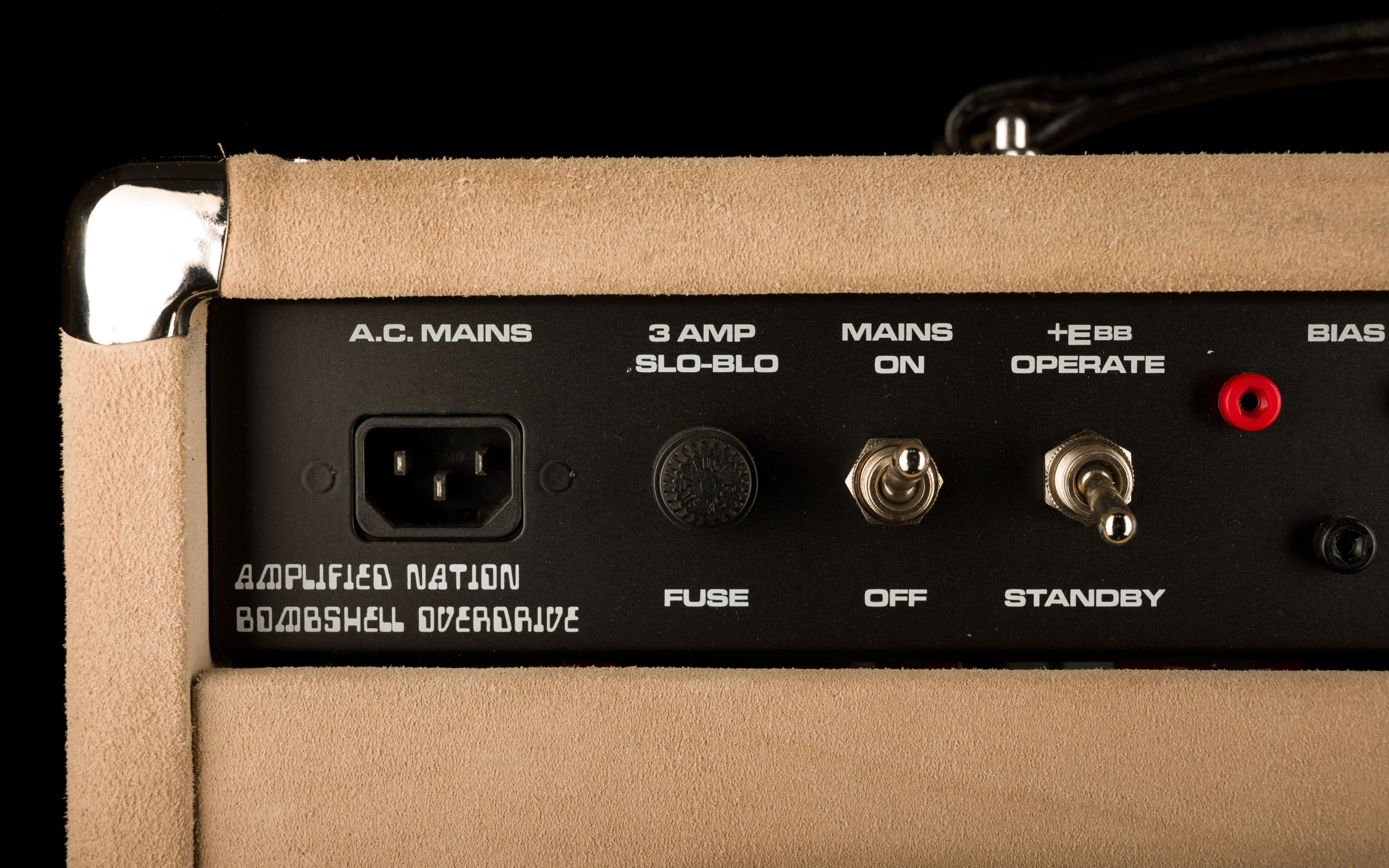 Pre Owned Amplified Nation The Bombshell Overdrive 100-Watt Head With 1x12" Ivory Suede Cabinet Guitar Amp - Ben Harper - Image 11