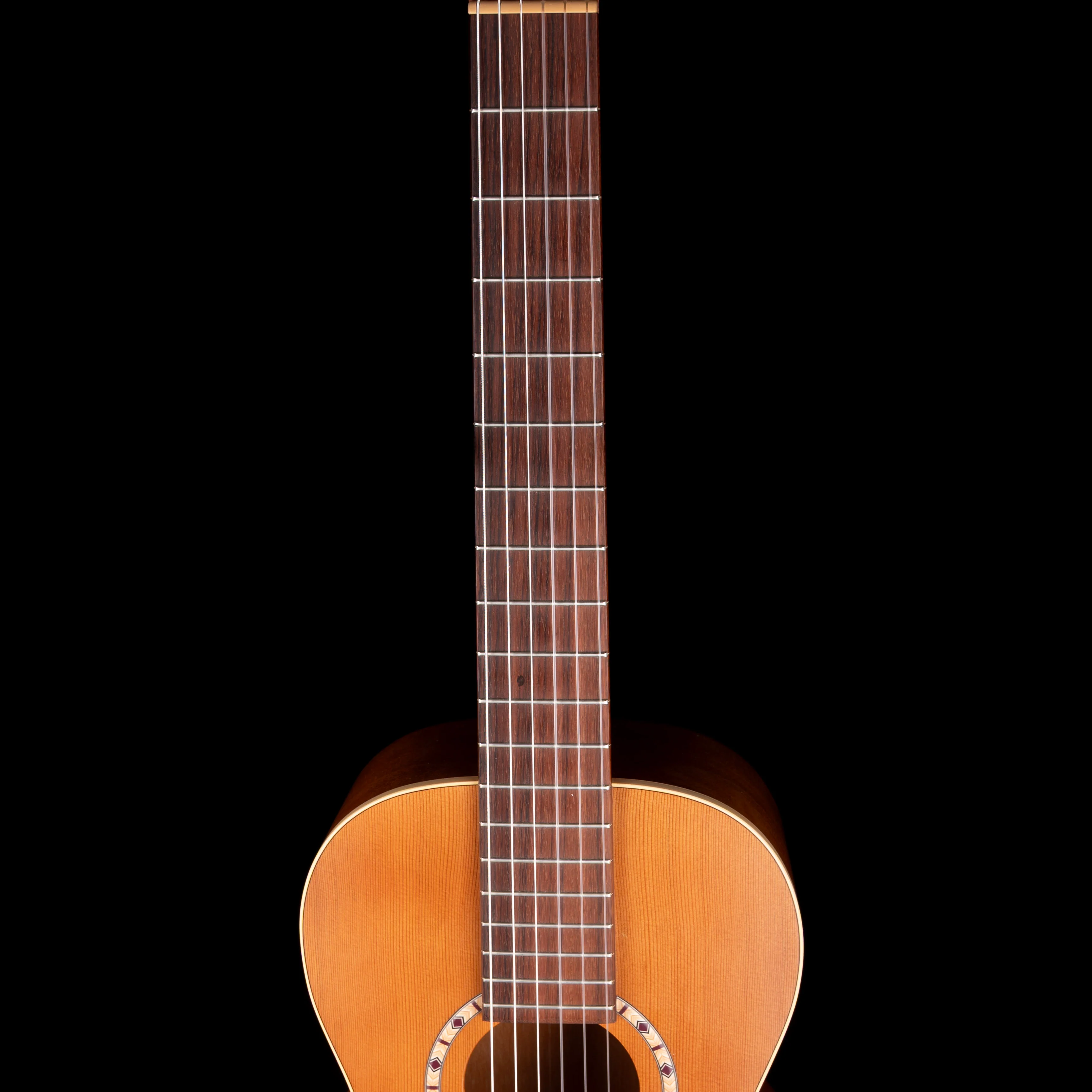 Pre Owned Art and Lutherie AMI Nylon String Parlor Guitar Natural With Gig Bag - Image 7