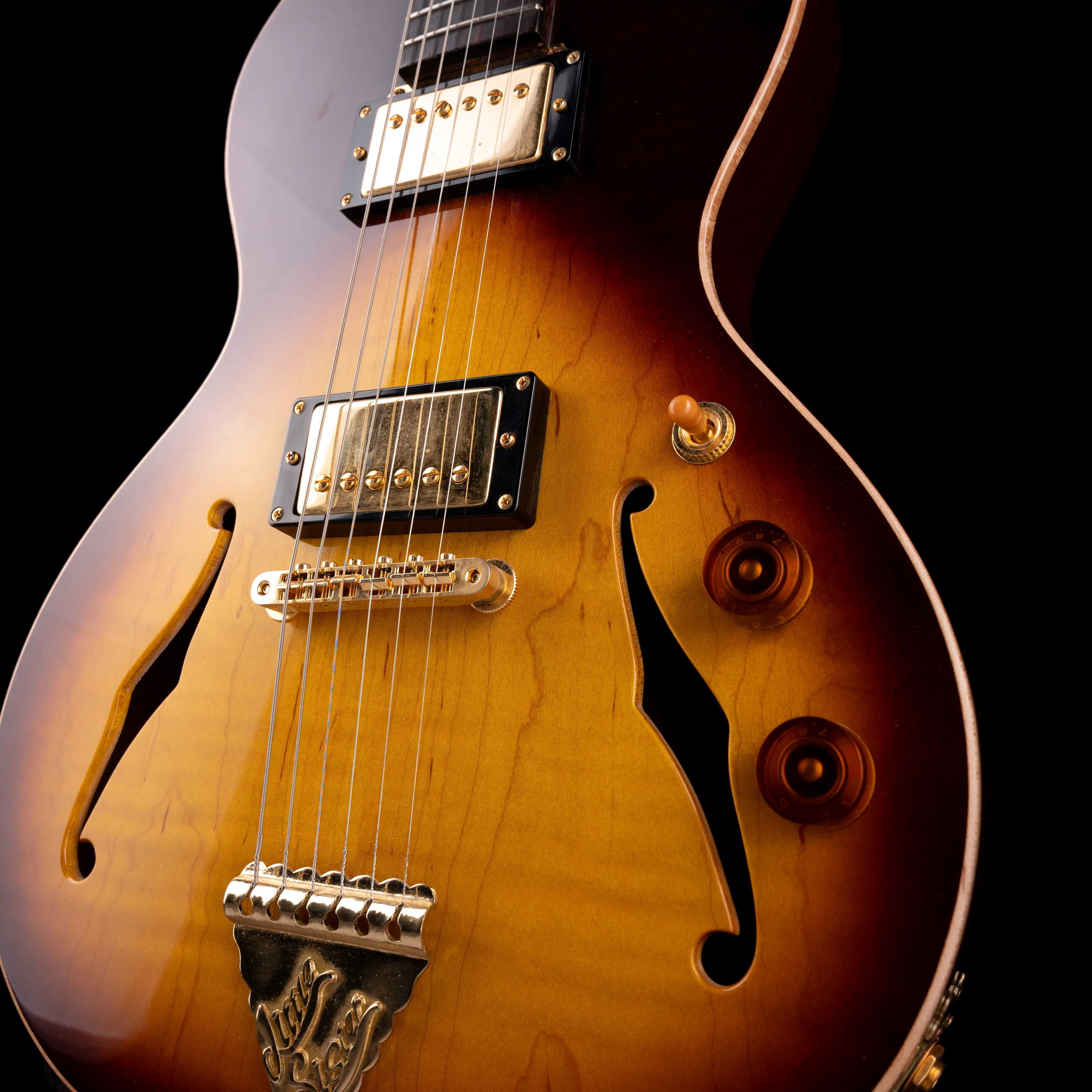 Pre Owned B&G Little Sister Sunburst Semi-Hollow Electric Guitar With OHSC - Image 6