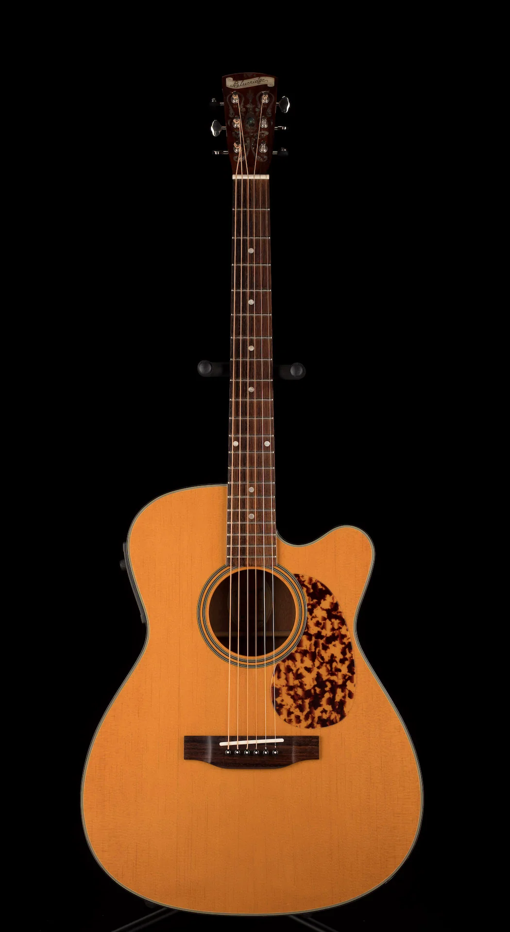 Pre Owned Blueridge BR-143CE Acoustic Guitar With Gig Bag - Image 2