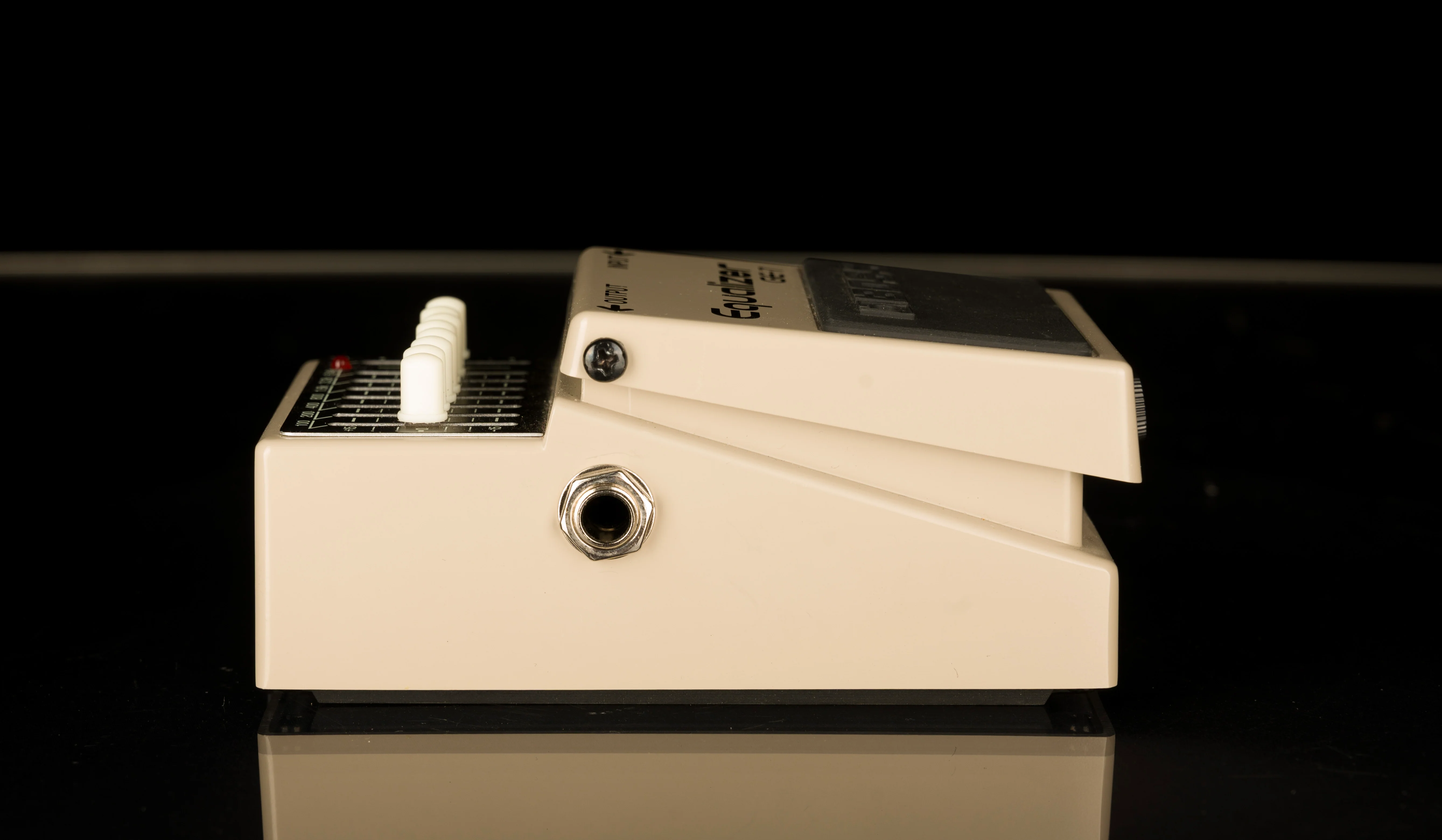 Used Boss 7-Band EQ Pedal With Box - Image 6