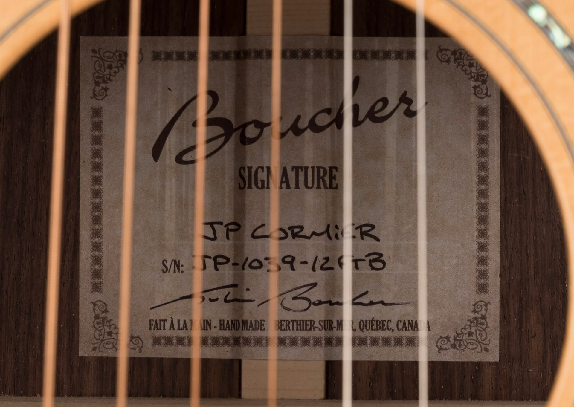 Pre Owned Boucher J.P. Cormier 000-12 Fret (12FTB) Natural Acoustic Electric With OHSC - Image 11