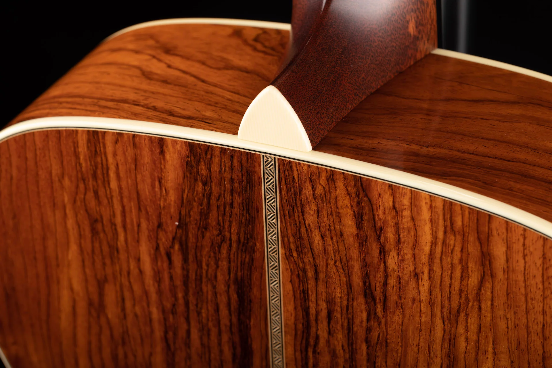 Pre Owned Bourgeois Panama Red OM Natural Acoustic Guitar With OHSC - Image 11