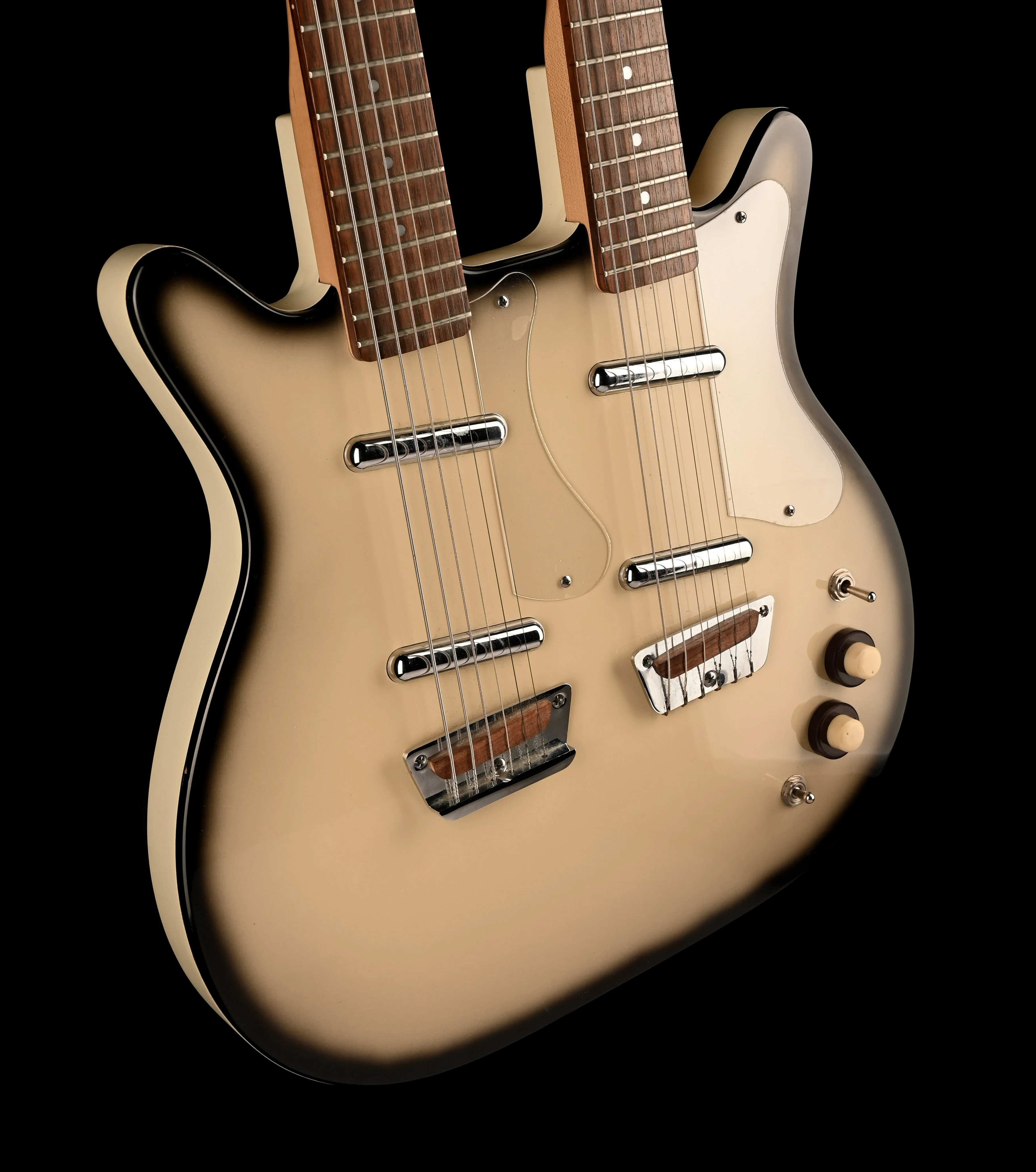 Pre Owned Danelectro Baritone/6-String Doubleneck Antigua With Gig Bag - Image 8