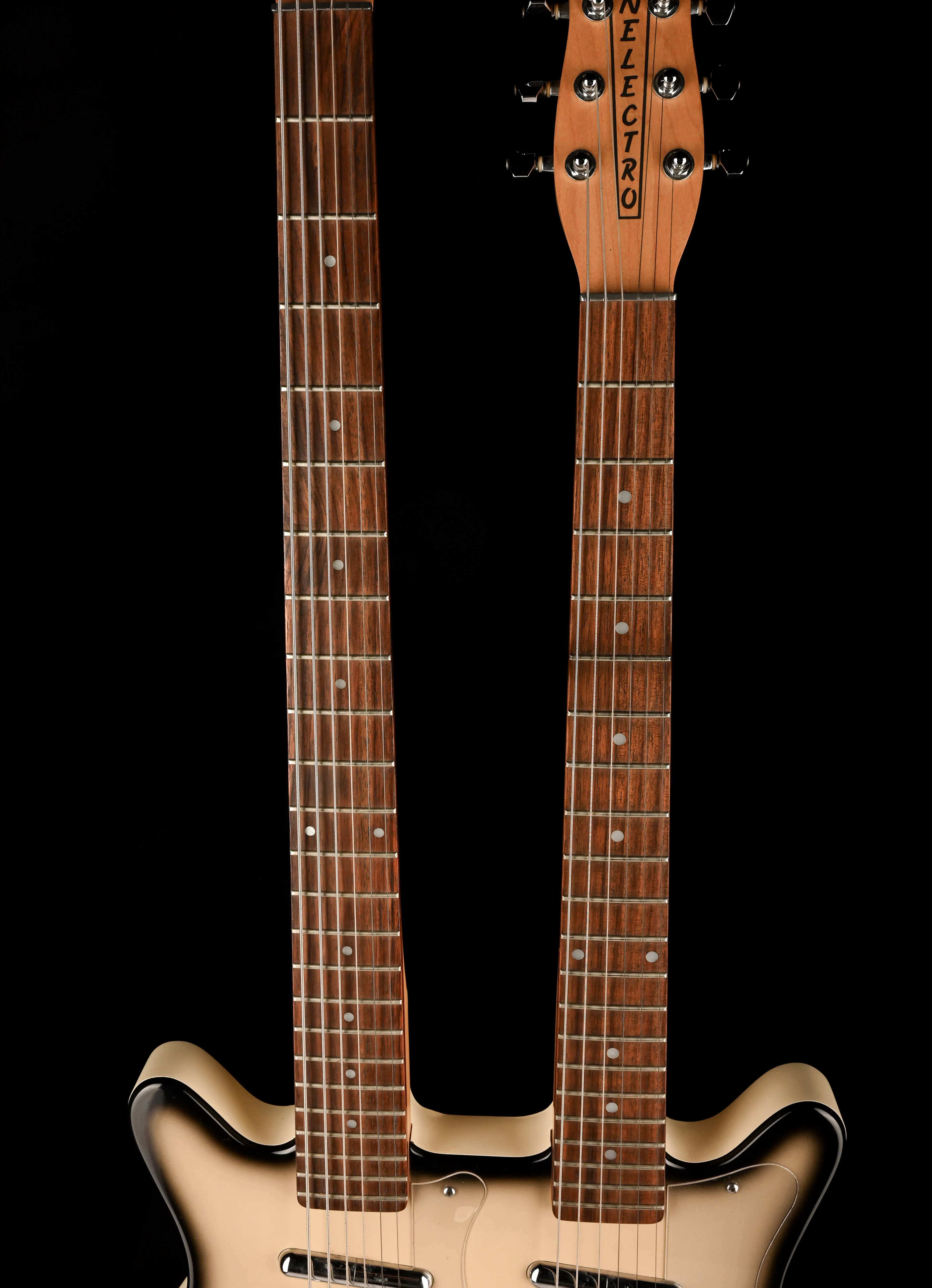 Pre Owned Danelectro Baritone/6-String Doubleneck Antigua With Gig Bag - Image 9