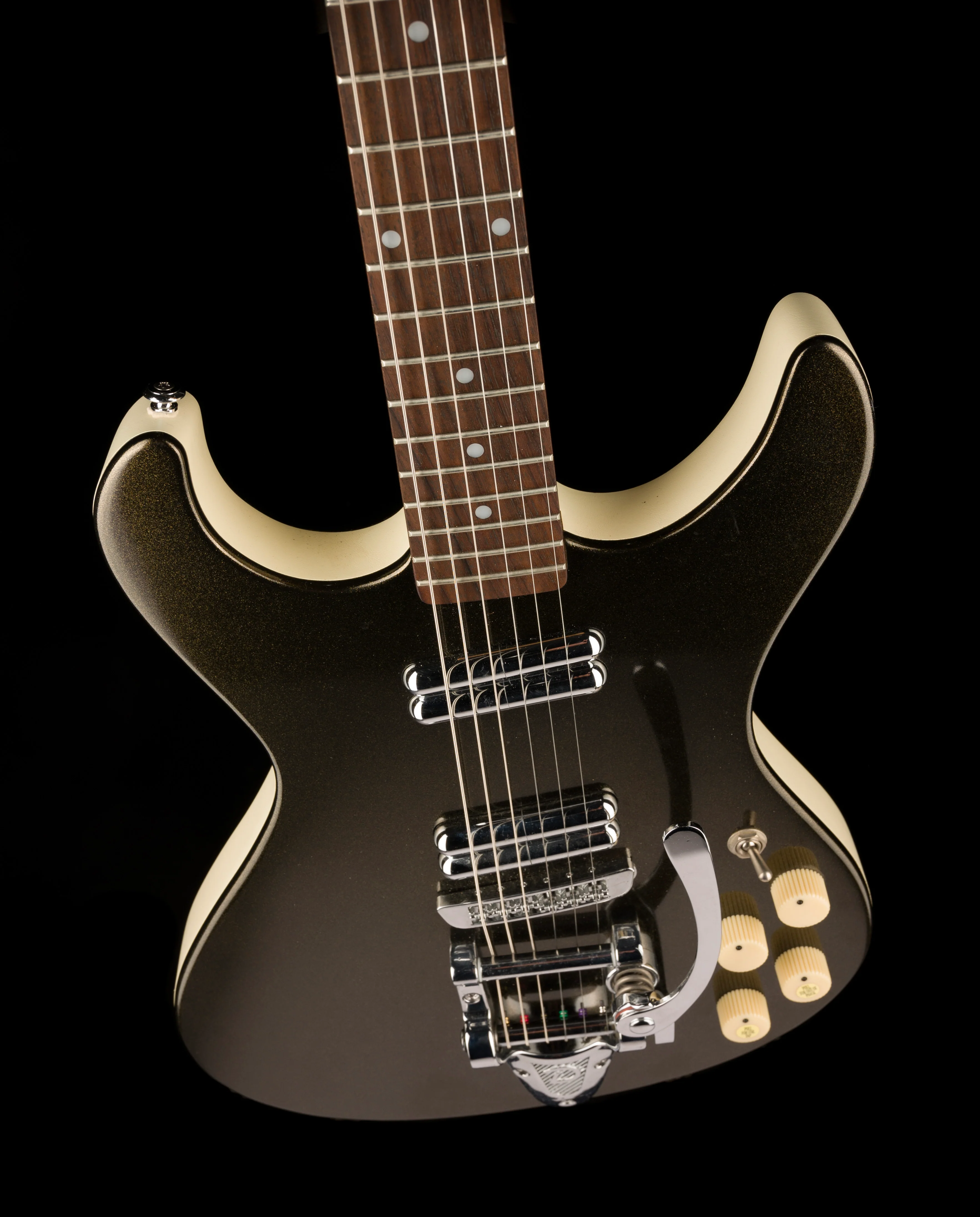 Pre Owned Danelectro Hodad Black Sparkle With Gig Bag - Image 4