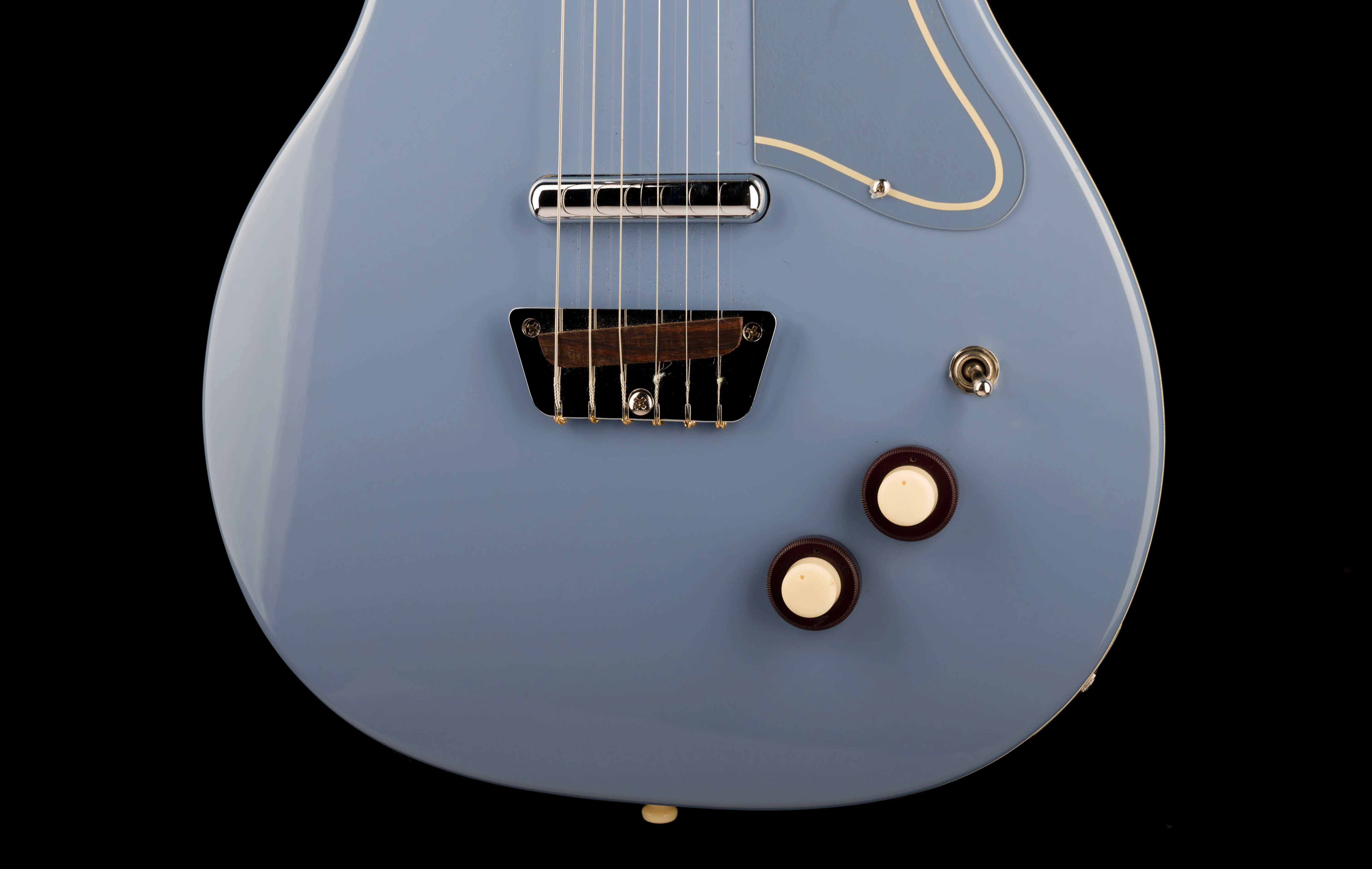 Pre Owned Danelectro U-2 ‘56 Single Cut Electric Guitar Blue With Gig Bag - Image 5