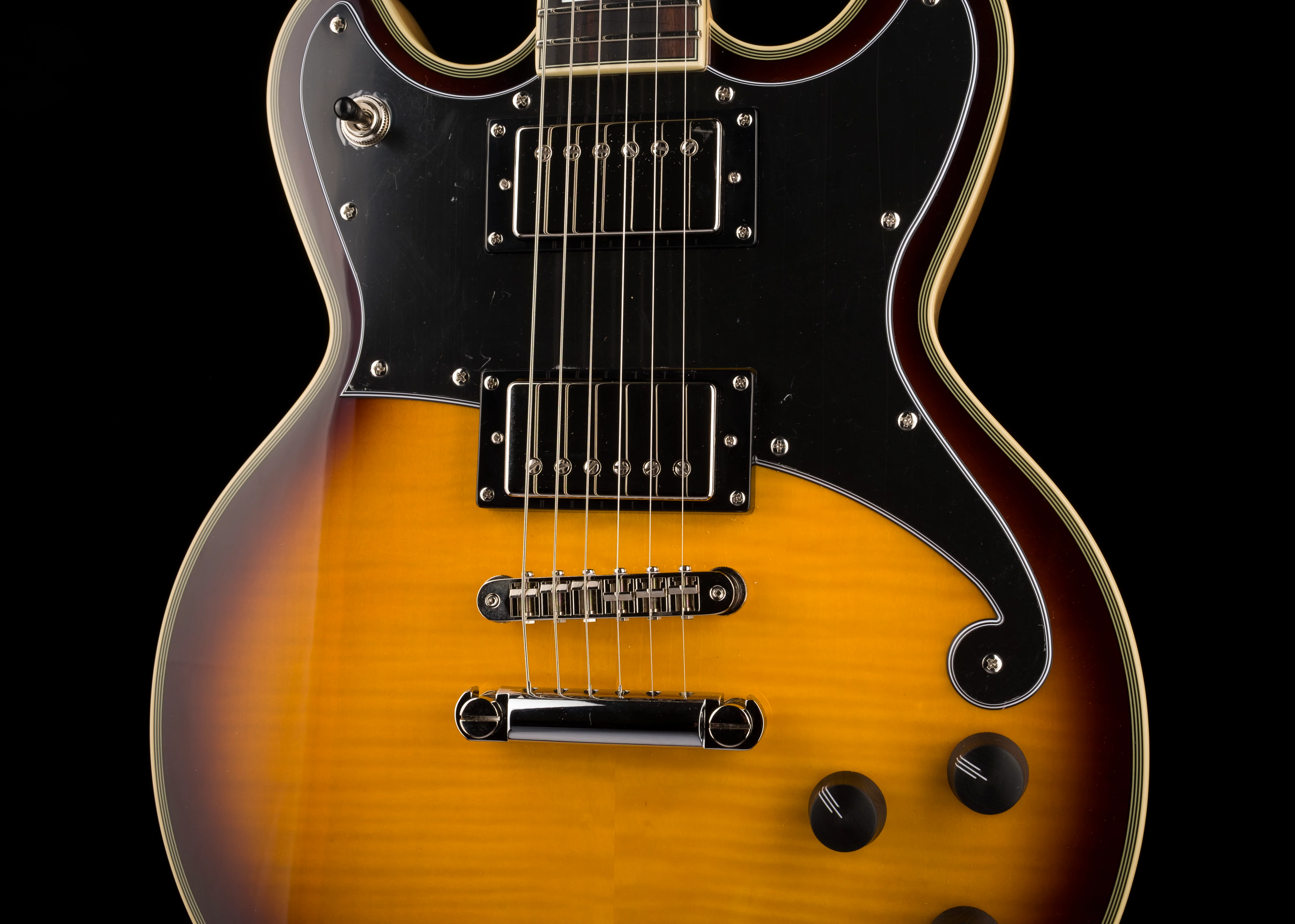 Pre Owned D'Angelico Deluxe Brighton Sunburst With OHSC - Image 6