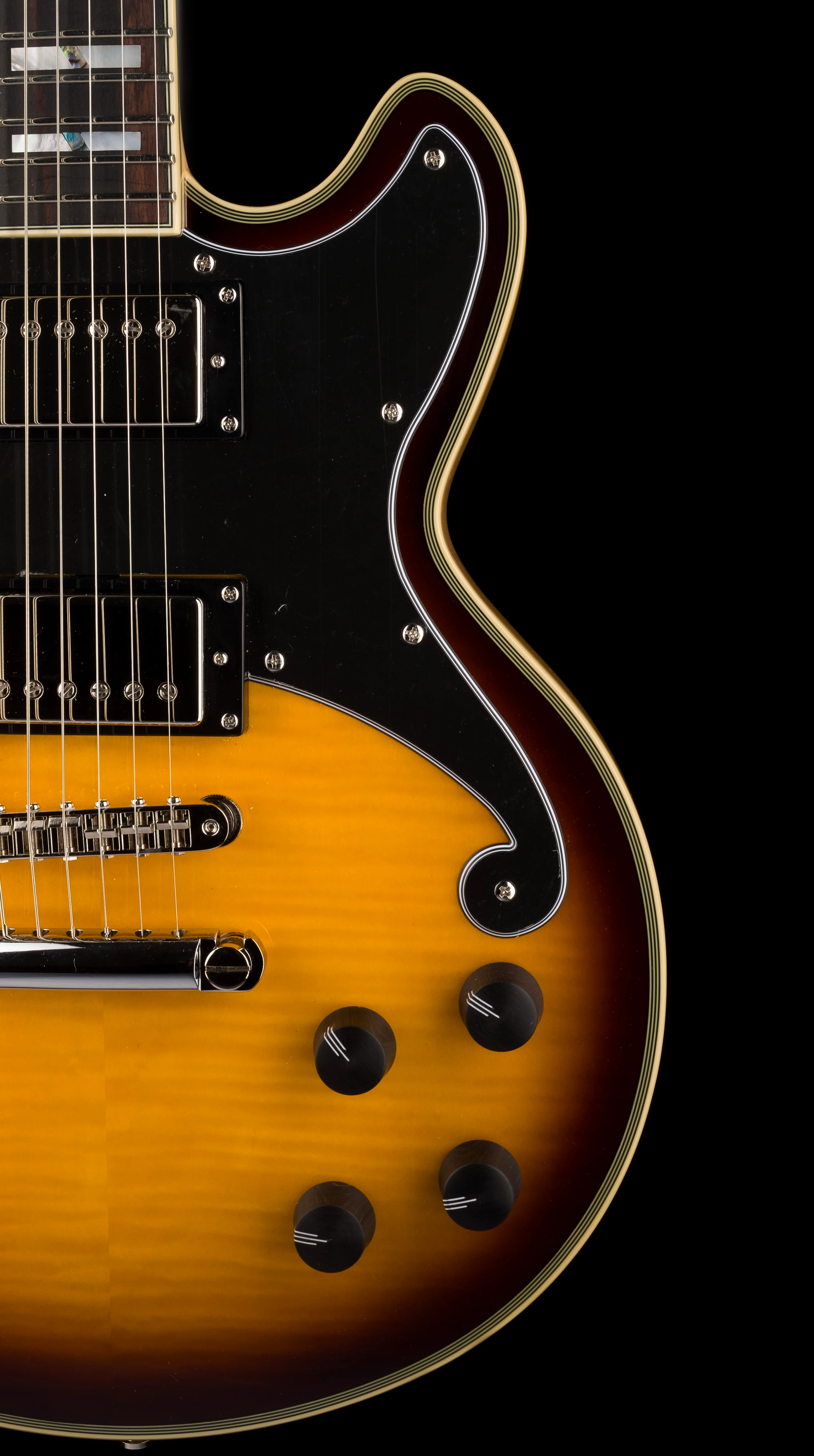 Pre Owned D'Angelico Deluxe Brighton Sunburst With OHSC - Image 9