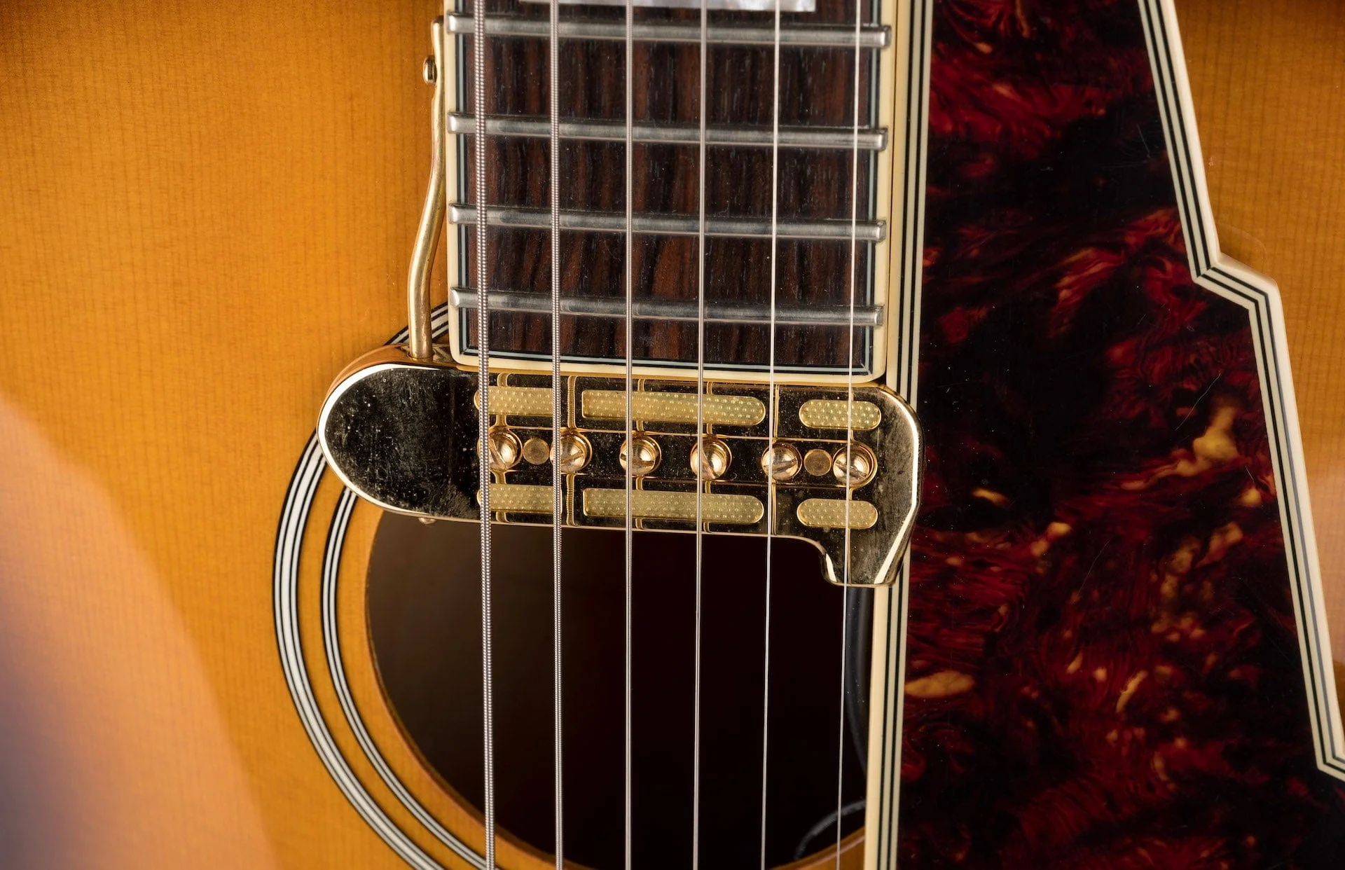 Pre Owned D'Angelico EX-63 With DeArmond Rhythm Chief Pickup With Case - Image 9