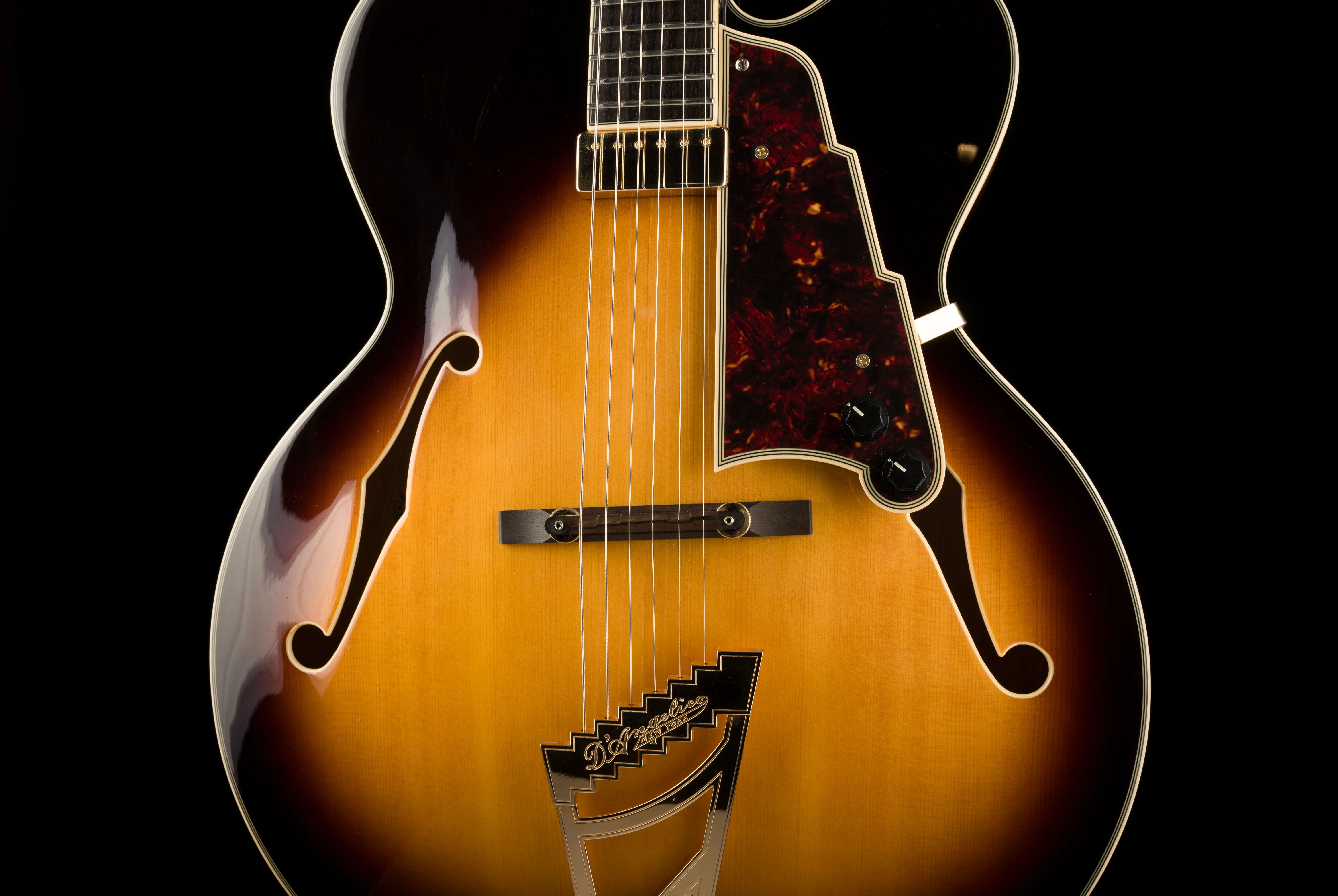 Pre Owned D'Angelico EXL-1 Sunburst Hollowbody With OHSC - Image 6