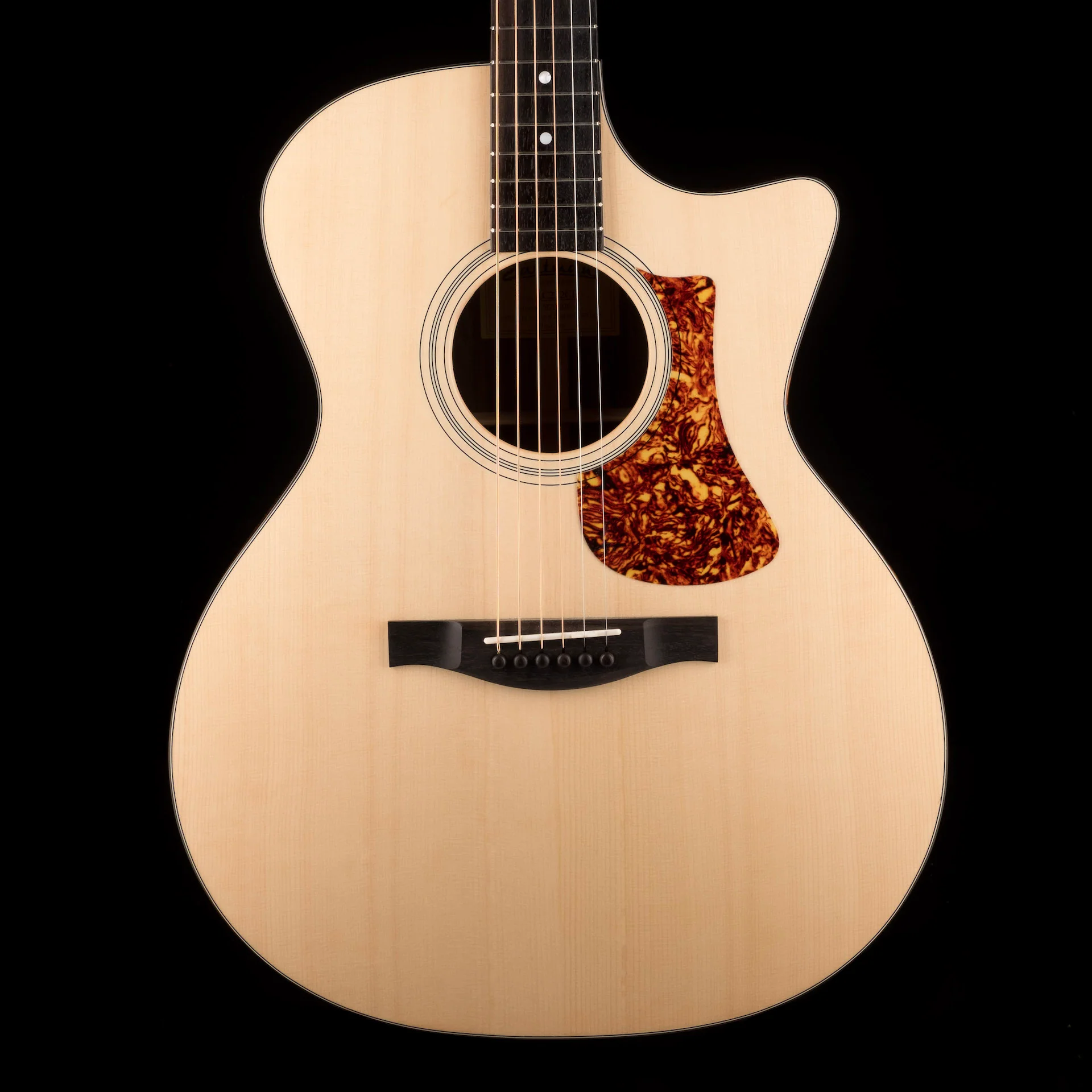 Pre Owned Eastman AC222CE Acoustic Guitar With Gig Bag