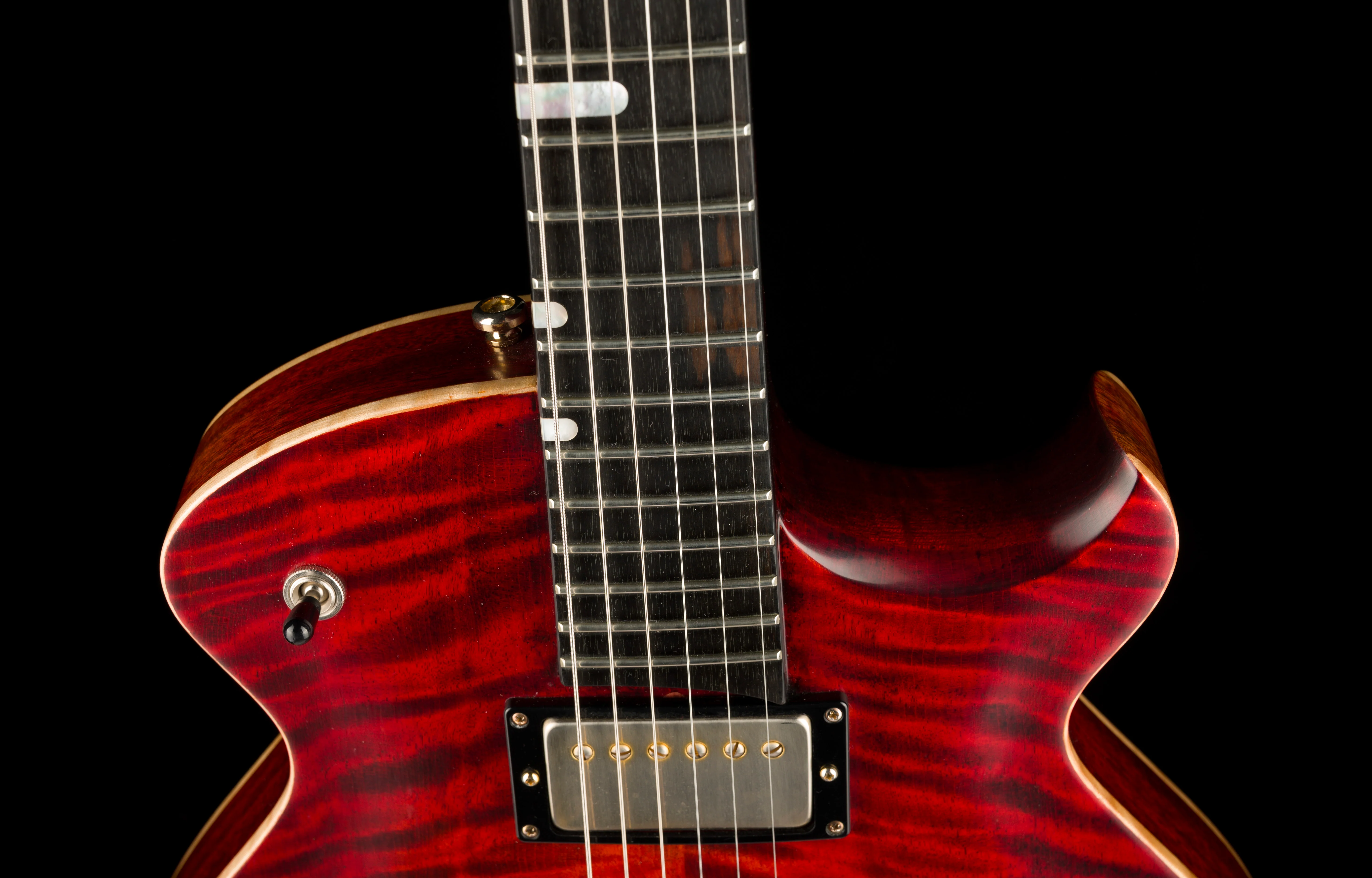 Pre Owned Eastman El Rey 3 Otto D'Ambrosio Cherry Flame Top With OHSC - Image 3