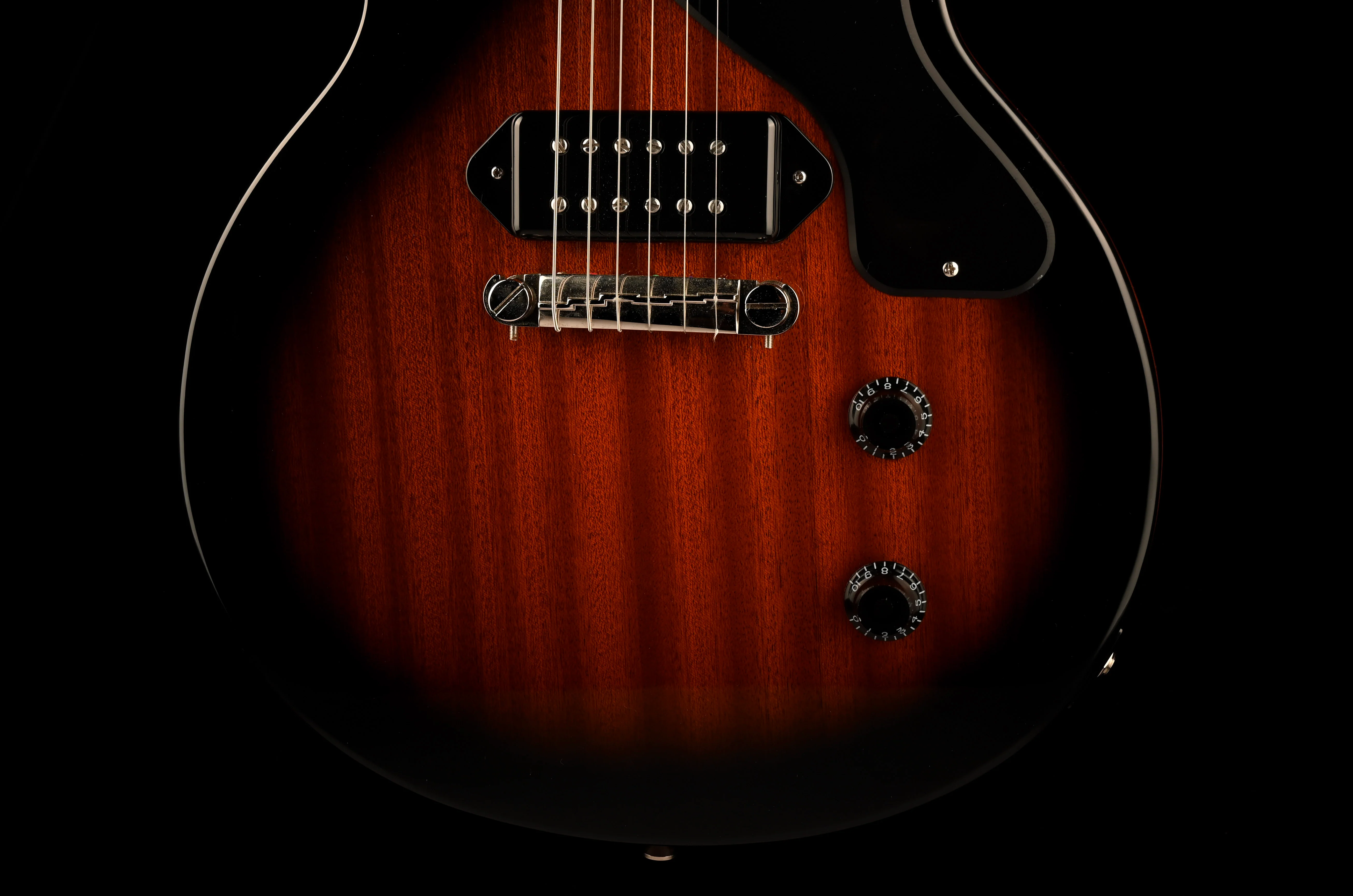 Pre Owned Epiphone “Inspired by Gibson” Les Paul Junior Tobacco Sunburst With Case - Image 5
