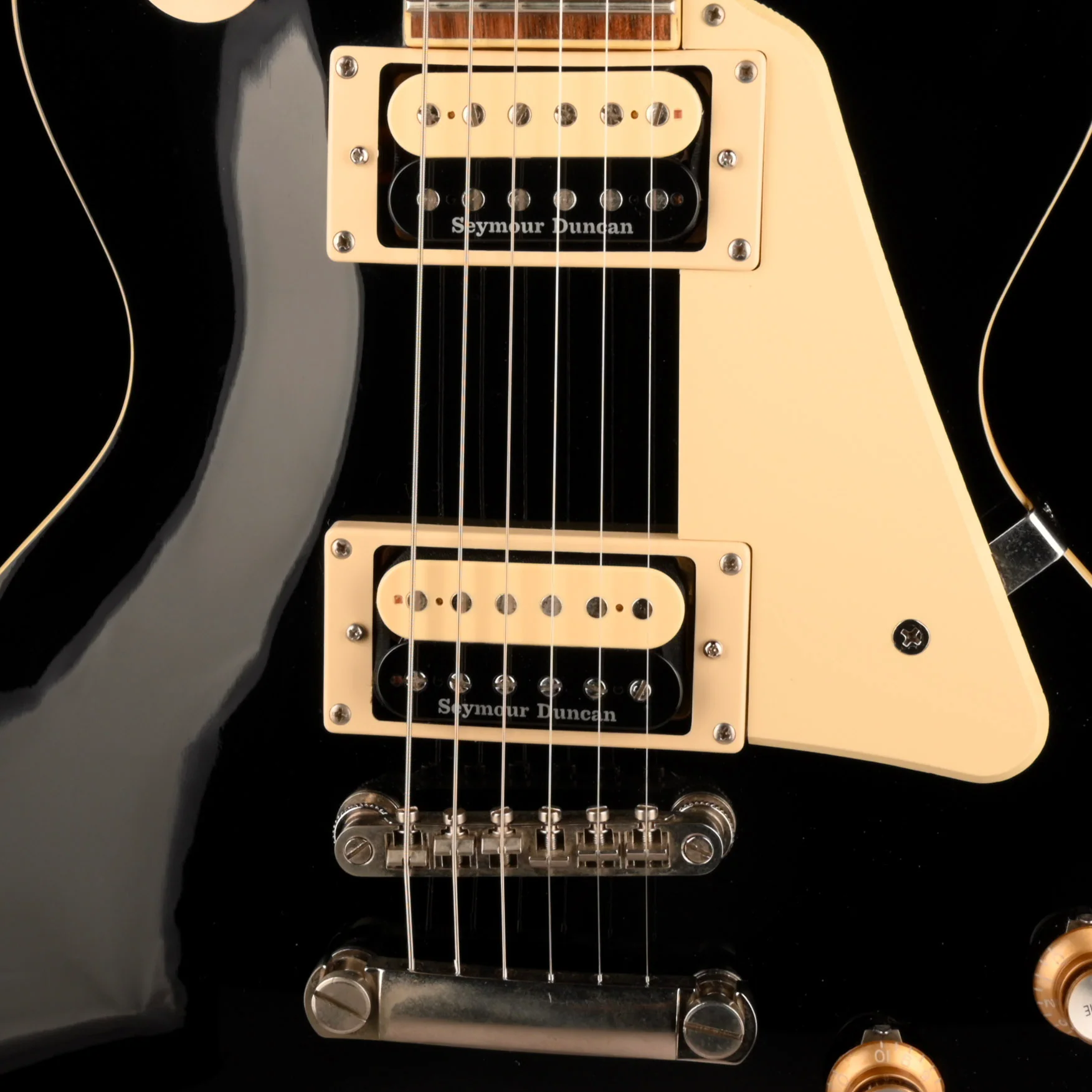 Pre Owned Epiphone Les Paul Standard 60s Ebony With Case - Image 4