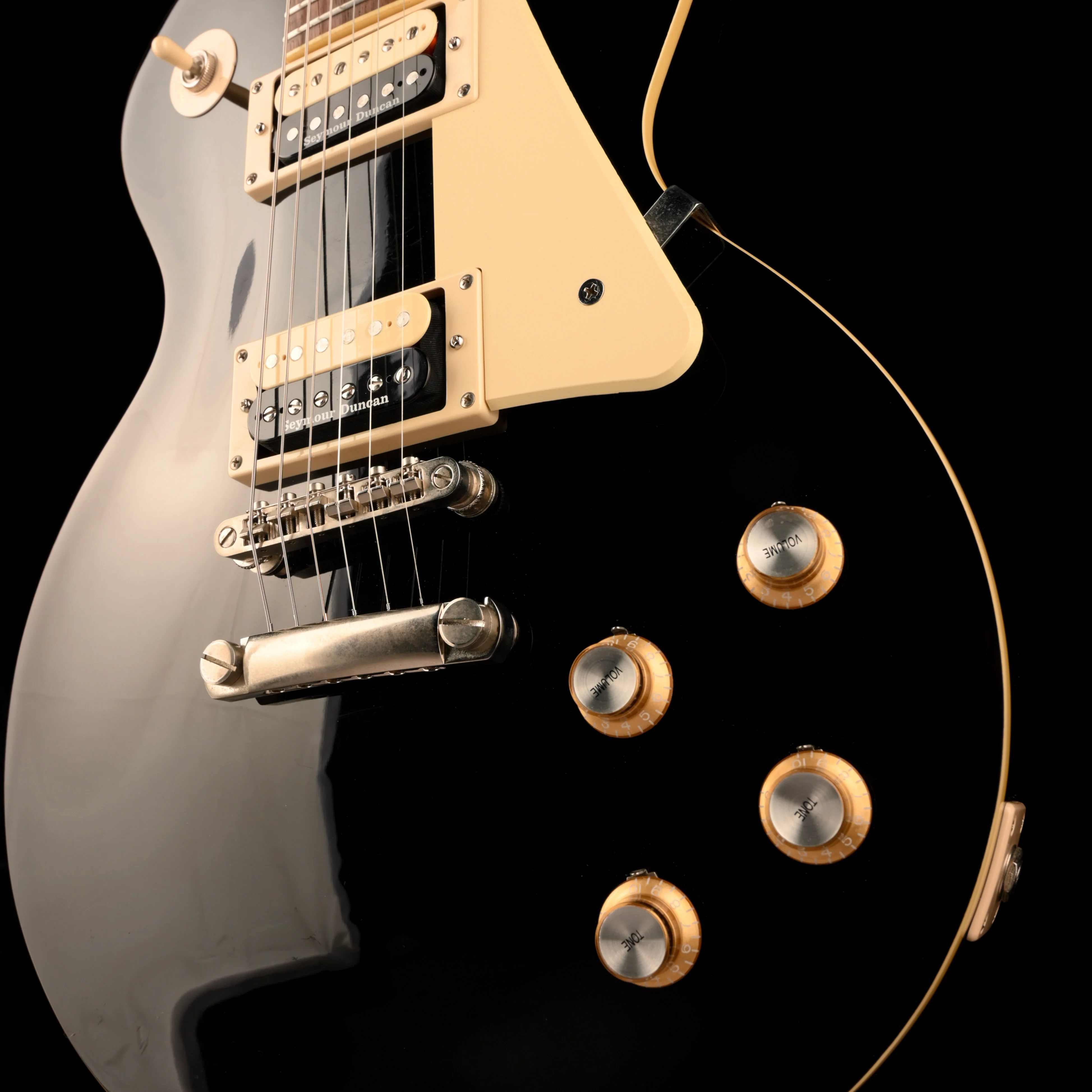 Pre Owned Epiphone Les Paul Standard 60s Ebony With Case - Image 5