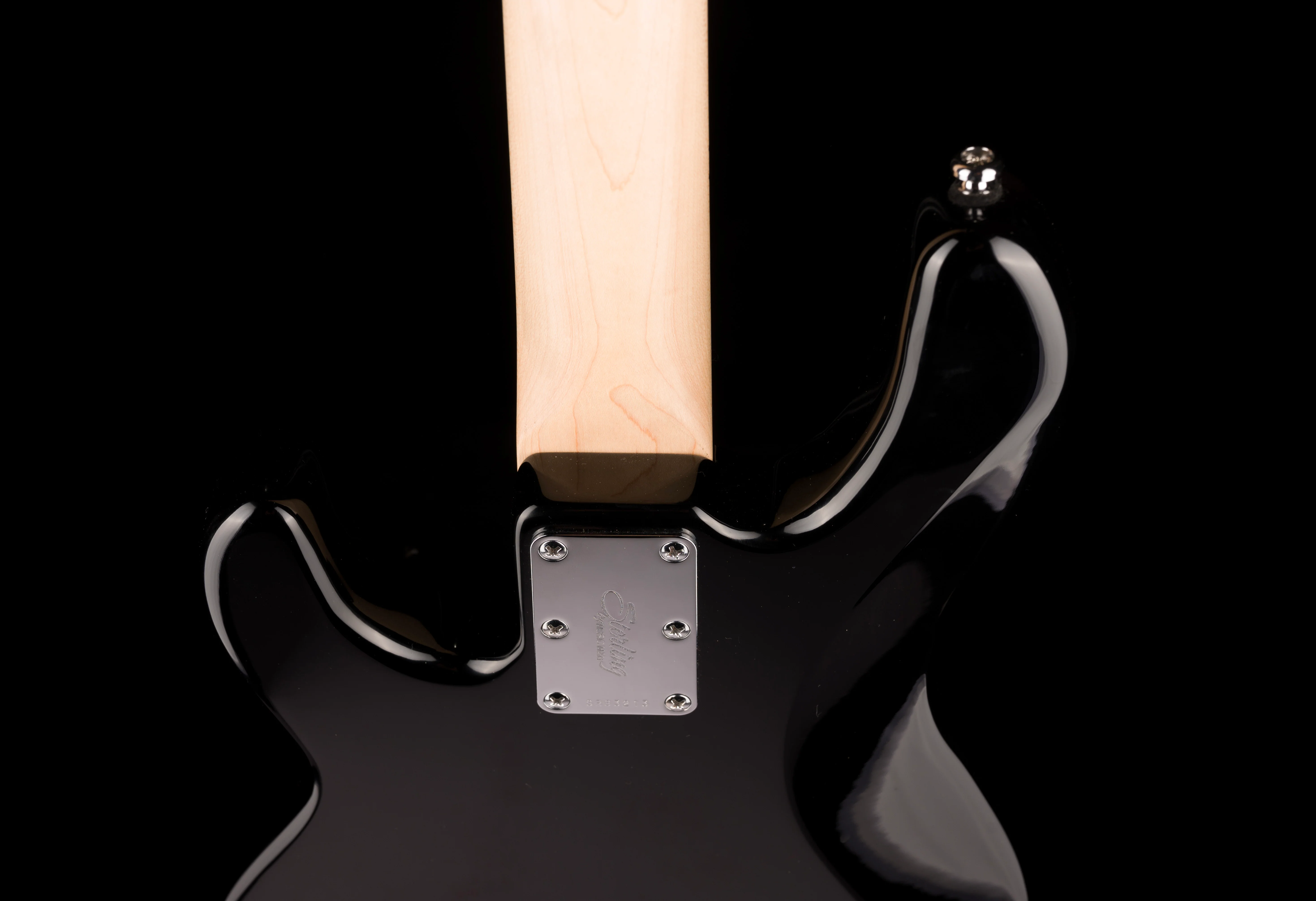 Pre Owned Ernie Ball Music Man Stingray Short Scale Bass Black With Gig Bag - Image 15