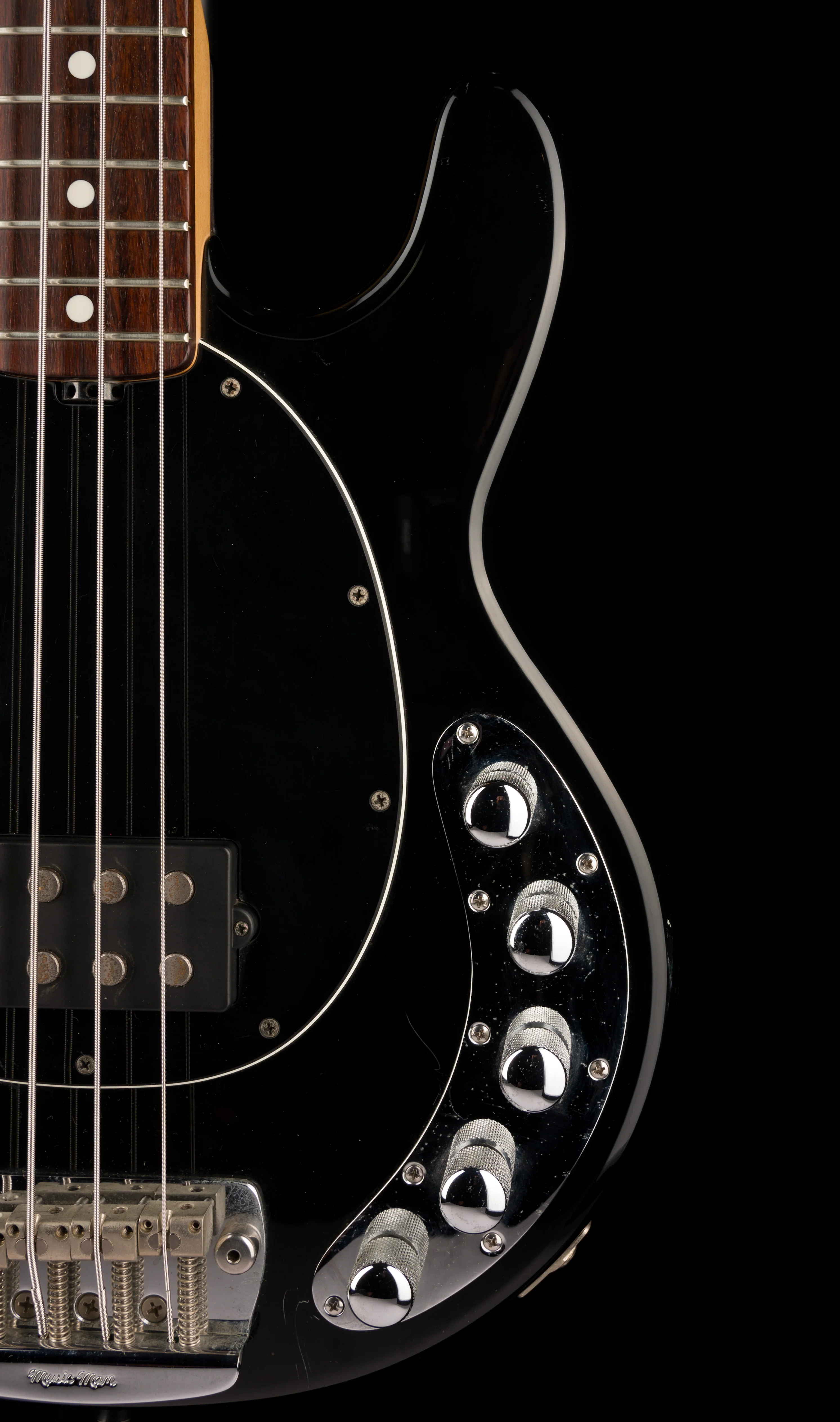 Pre Owned 2006 Ernie Ball Music Man StingRay 3-EQ H Piezo Black With OHSC - Image 7