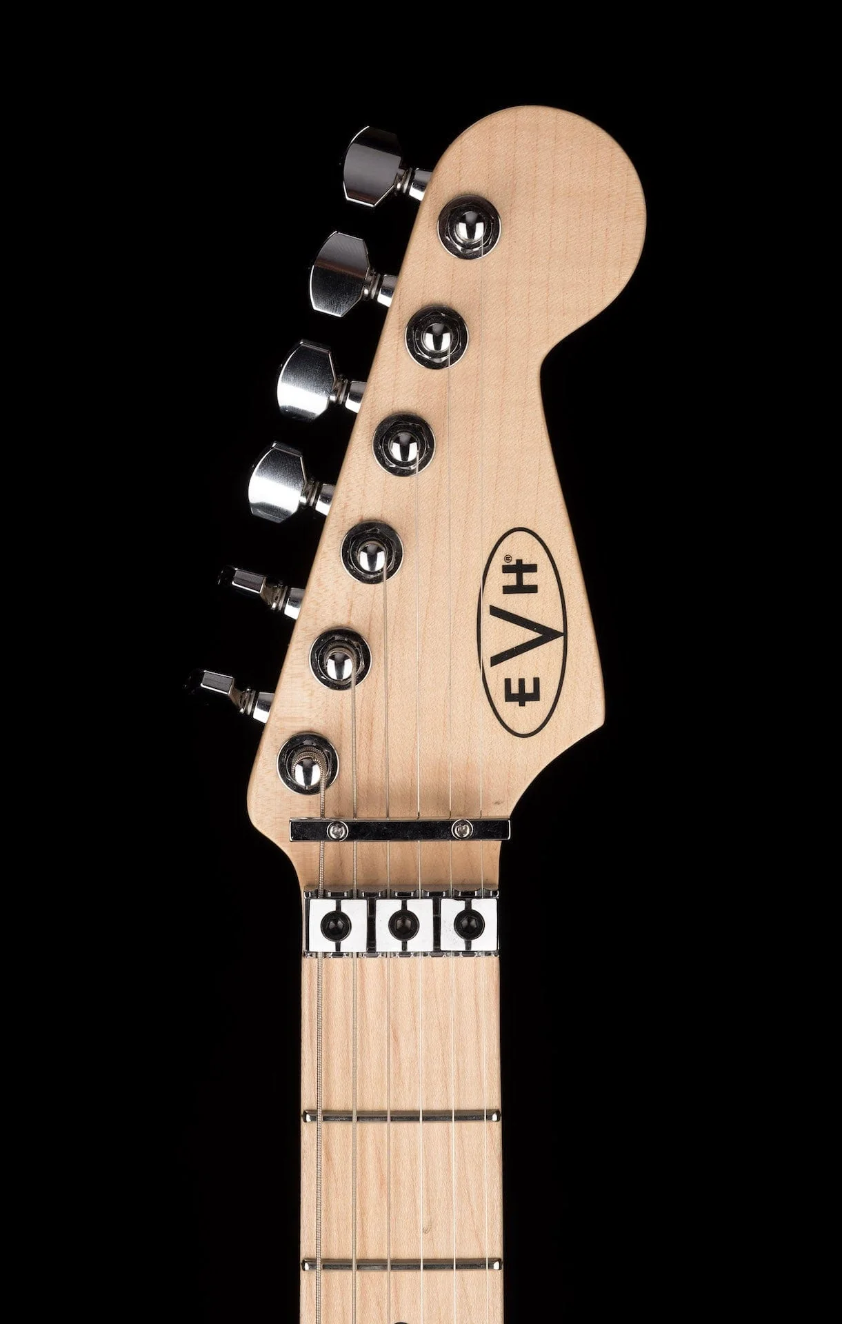 Pre Owned EVH Striped Series Crop Circles Electric Guitar - Image 17