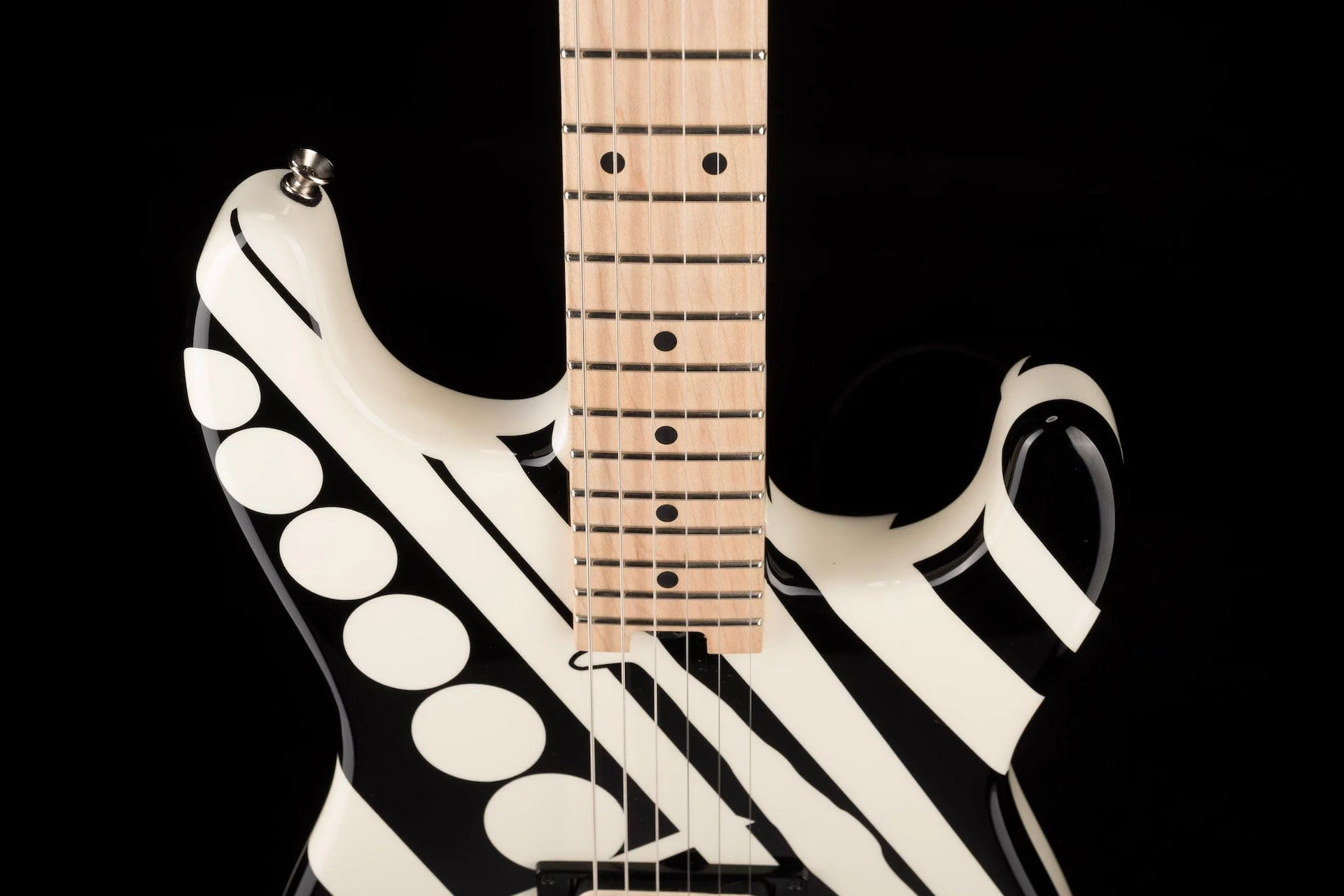 Pre Owned EVH Striped Series Crop Circles Electric Guitar - Image 3