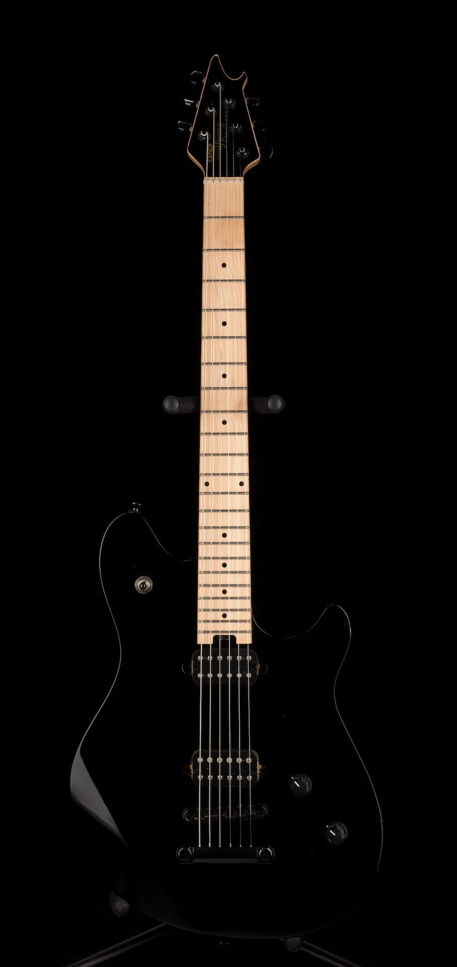Pre Owned EVH Wolfgang Standard Hardtail HH Black With Gig Bag - Image 2