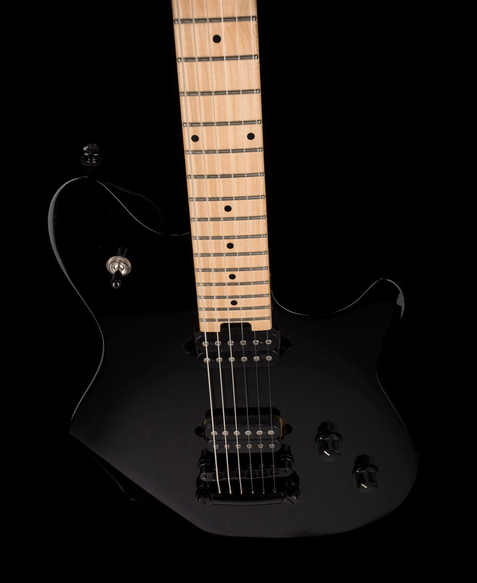 Pre Owned EVH Wolfgang Standard Hardtail HH Black With Gig Bag - Image 4