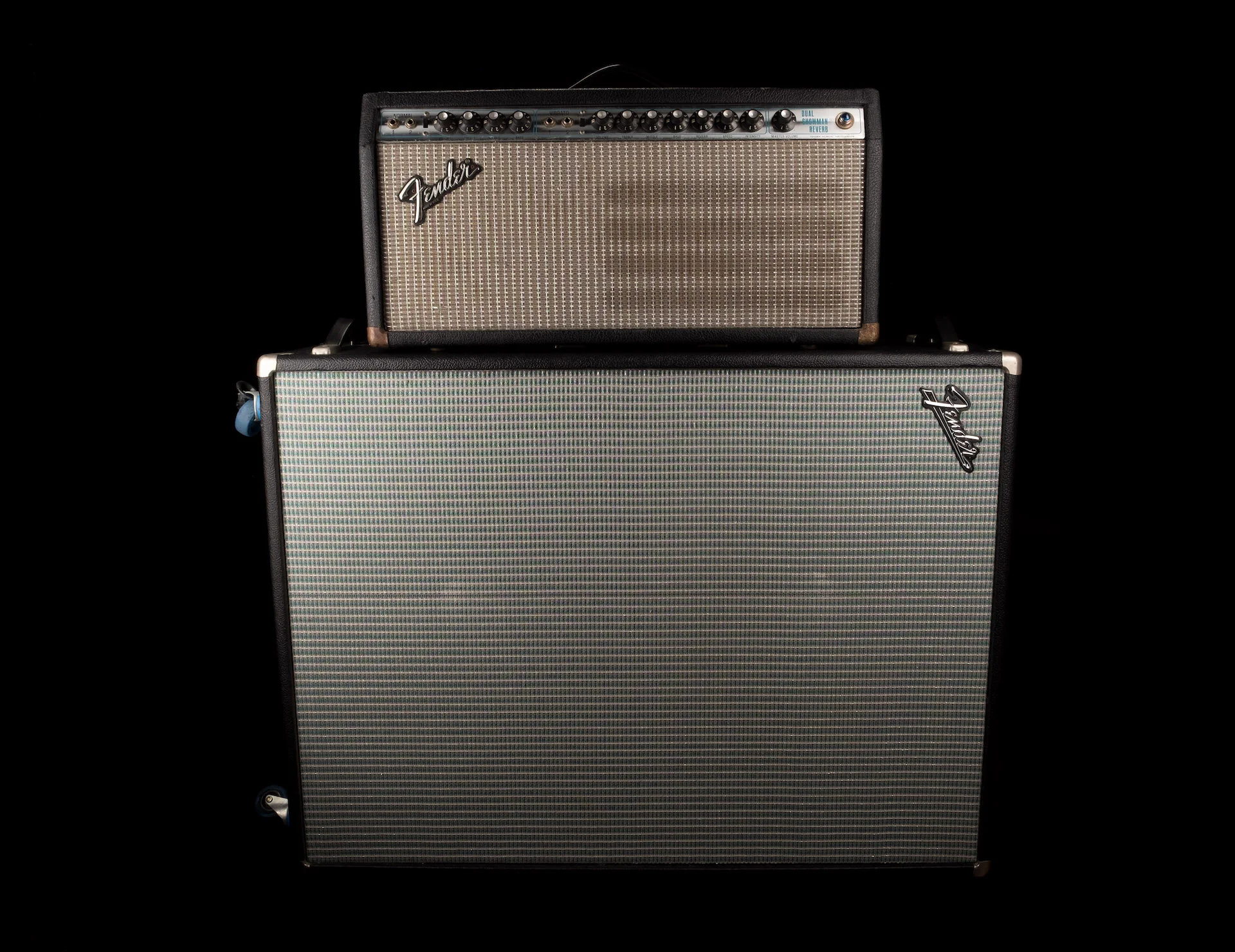 Pre Owned Fender 2x15" Guitar Amp Cabinet - Image 8