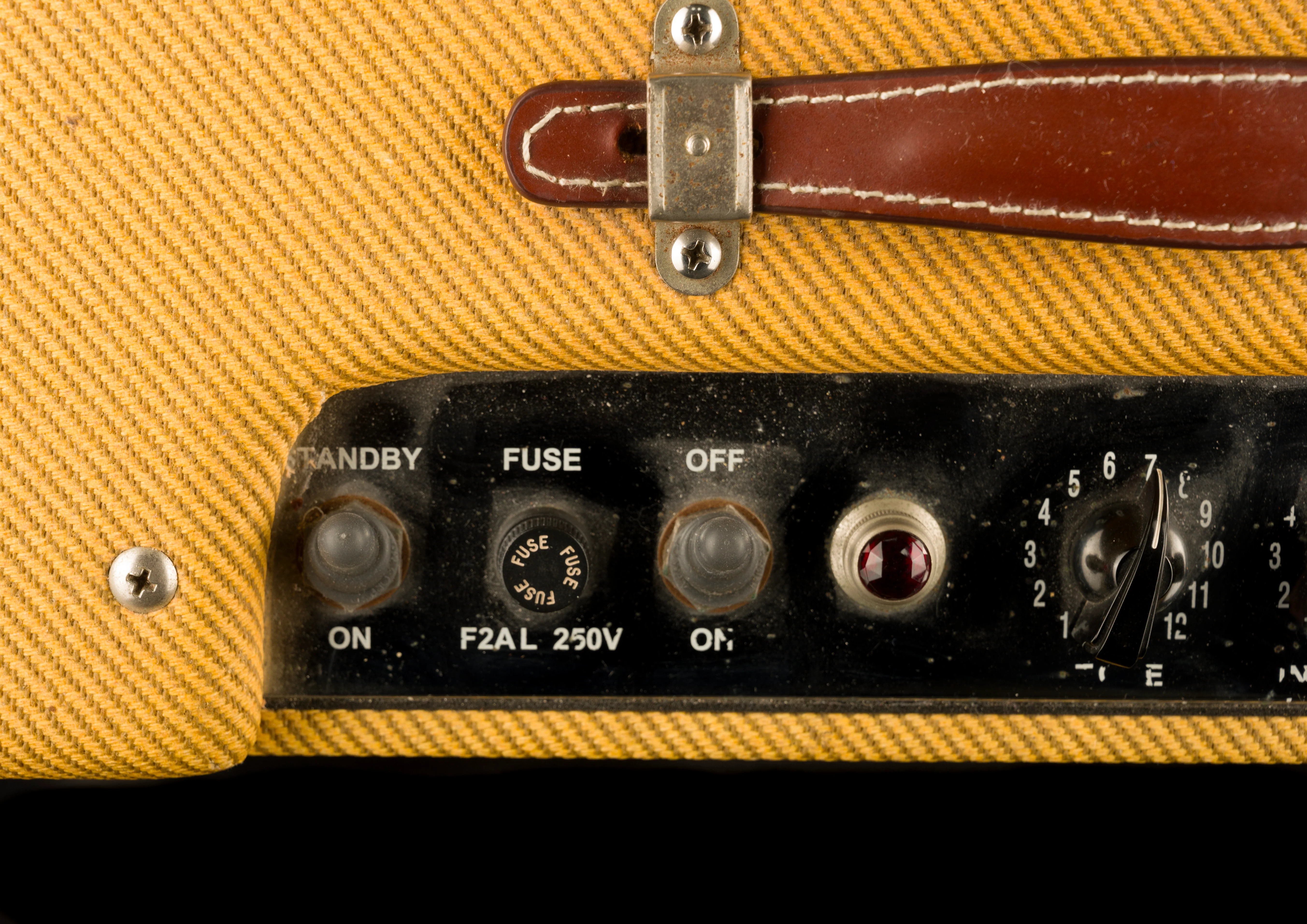 Pre Owned Fender '57 Custom Deluxe Tweed Reissue Guitar Amp Combo - Image 8