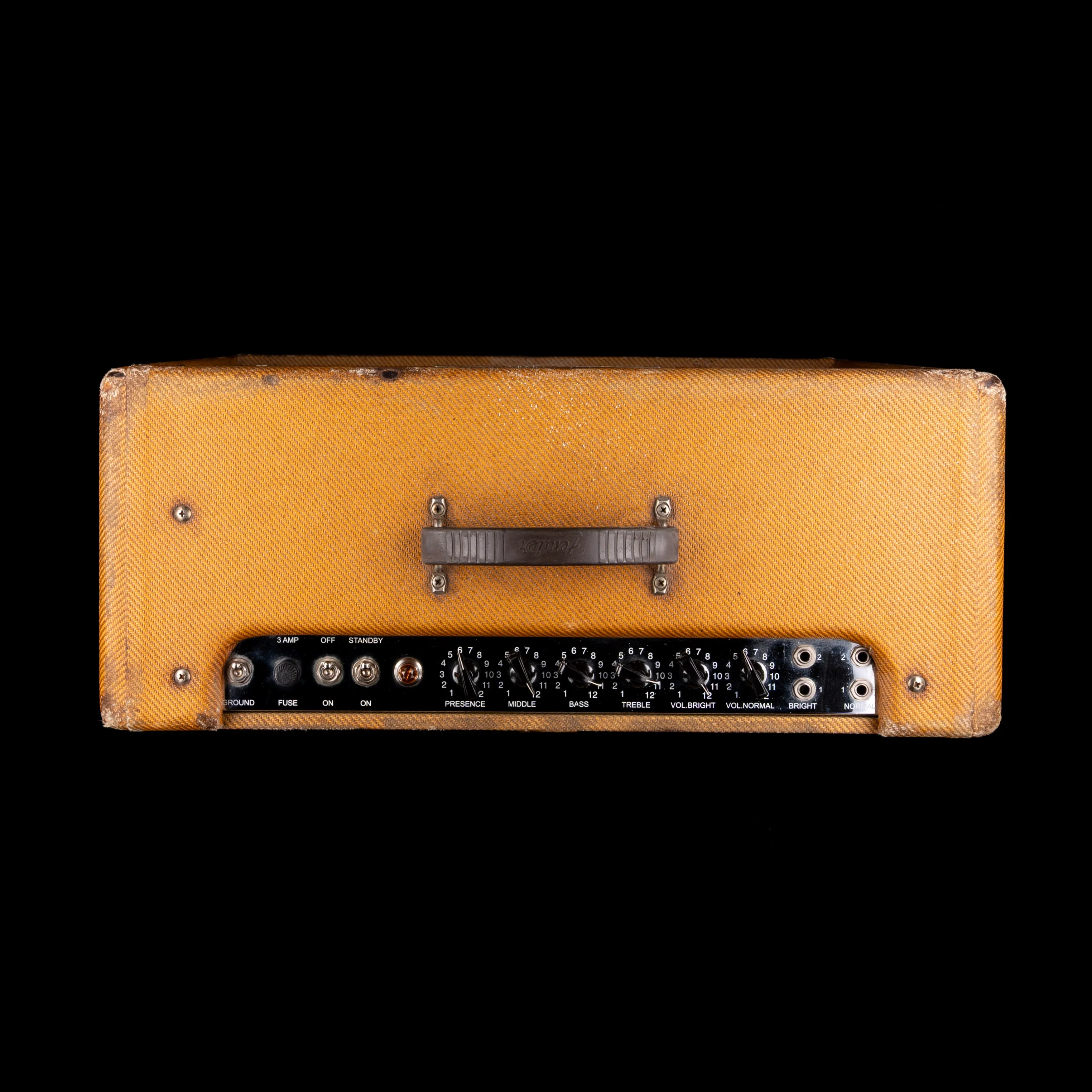 Pre Owned Fender Custom Shop Limited Edition '59 Bassman Relic Lacquered Tweed Modified Tube Guitar Amp Combo with Cover - Image 3