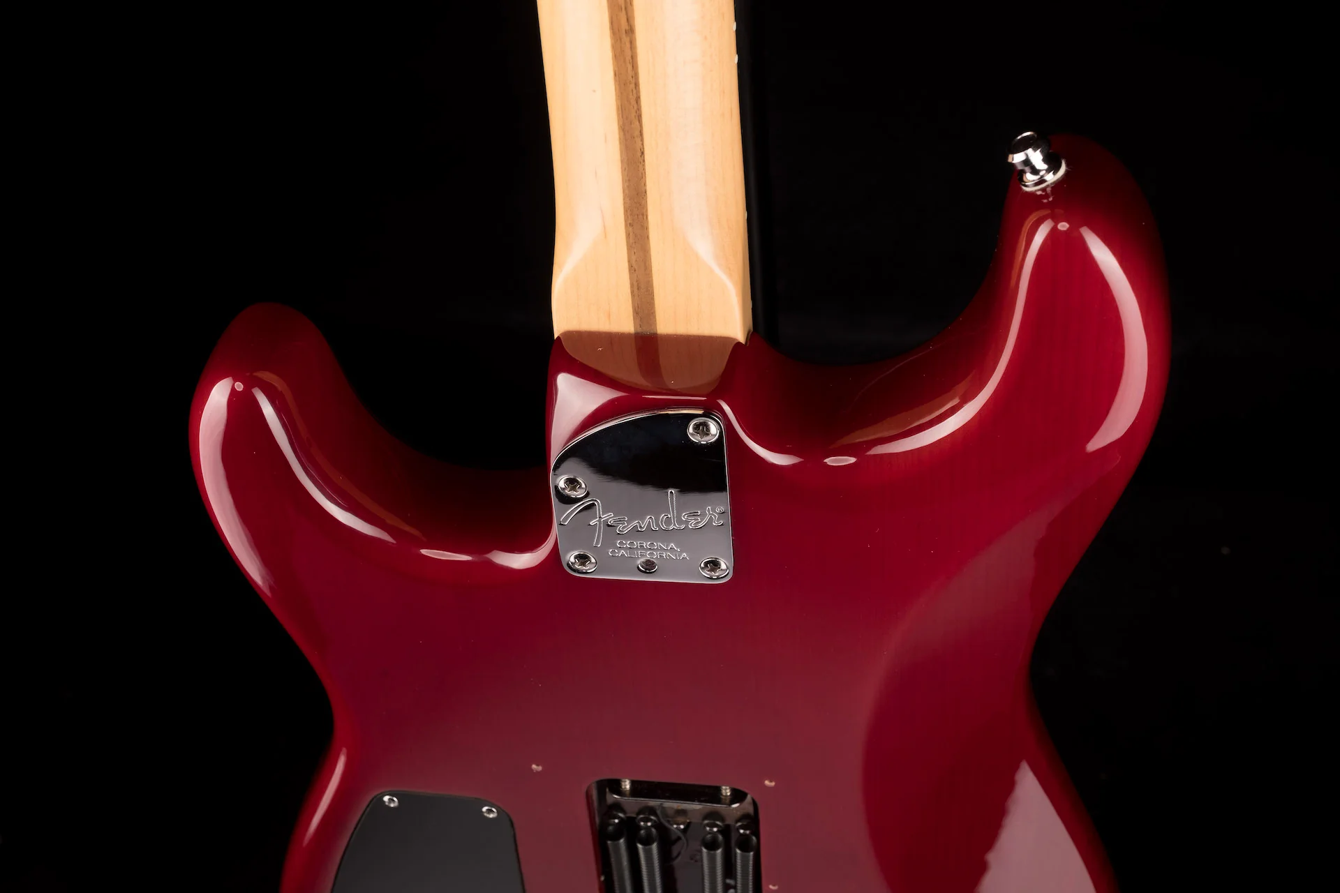 Pre Owned Fender 60th Anniversary American Deluxe QMT HSS Stratocaster Bing Cherry Transparent With Gig Bag - Image 14